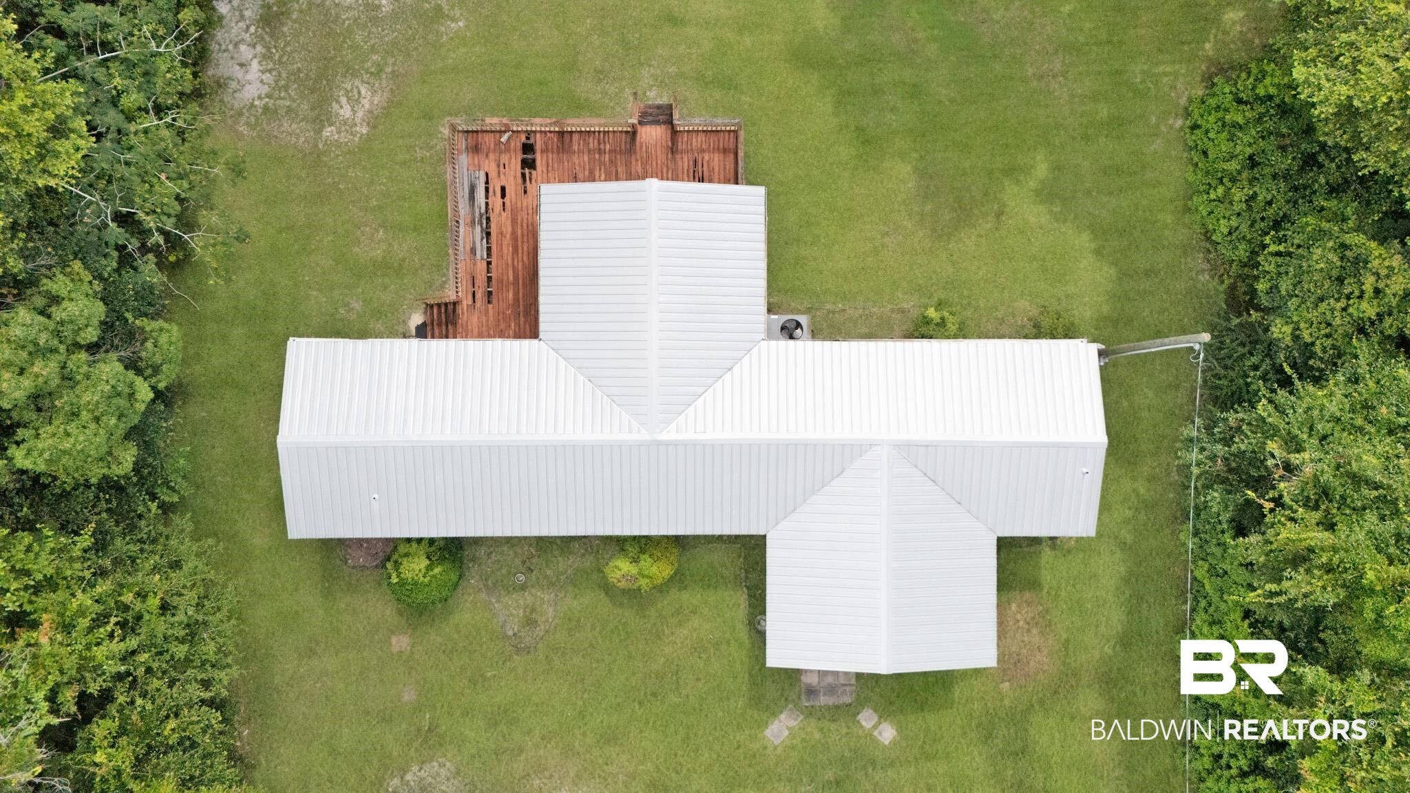 8594 Pensacola Avenue - Photo 3