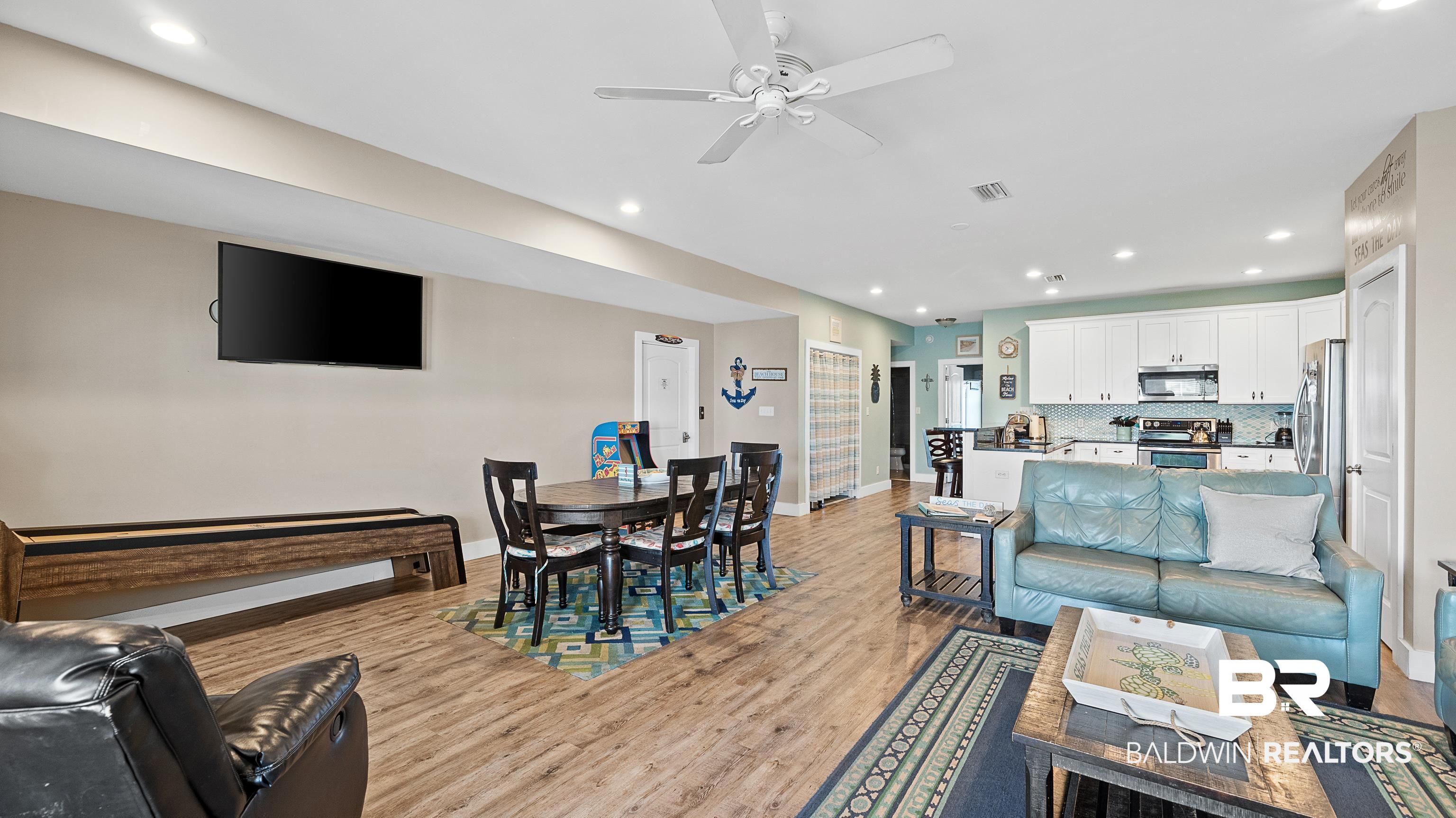 6697 Beach Shore Dr, Gulf Shores, AL, 36542, USA, 8 Bedrooms Bedrooms, ,7 BathroomsBathrooms,Residential,Active,6697 Beach Shore Dr,385893