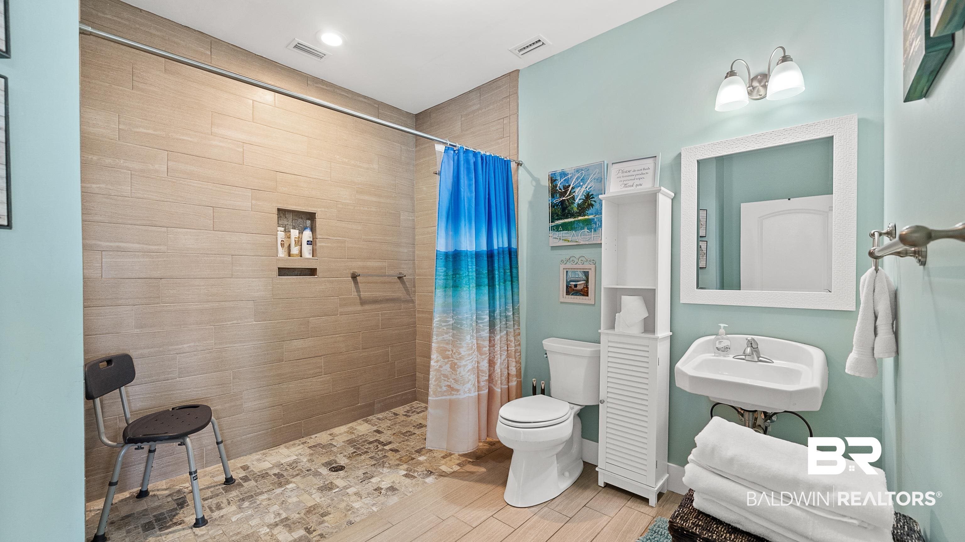6697 Beach Shore Dr, Gulf Shores, AL, 36542, USA, 8 Bedrooms Bedrooms, ,7 BathroomsBathrooms,Residential,Active,6697 Beach Shore Dr,385893