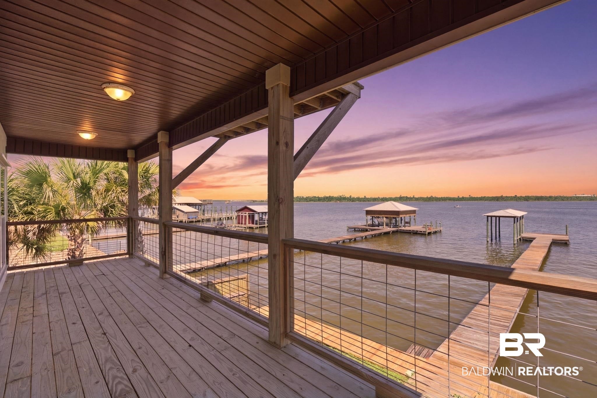 5337 Bay Drive
