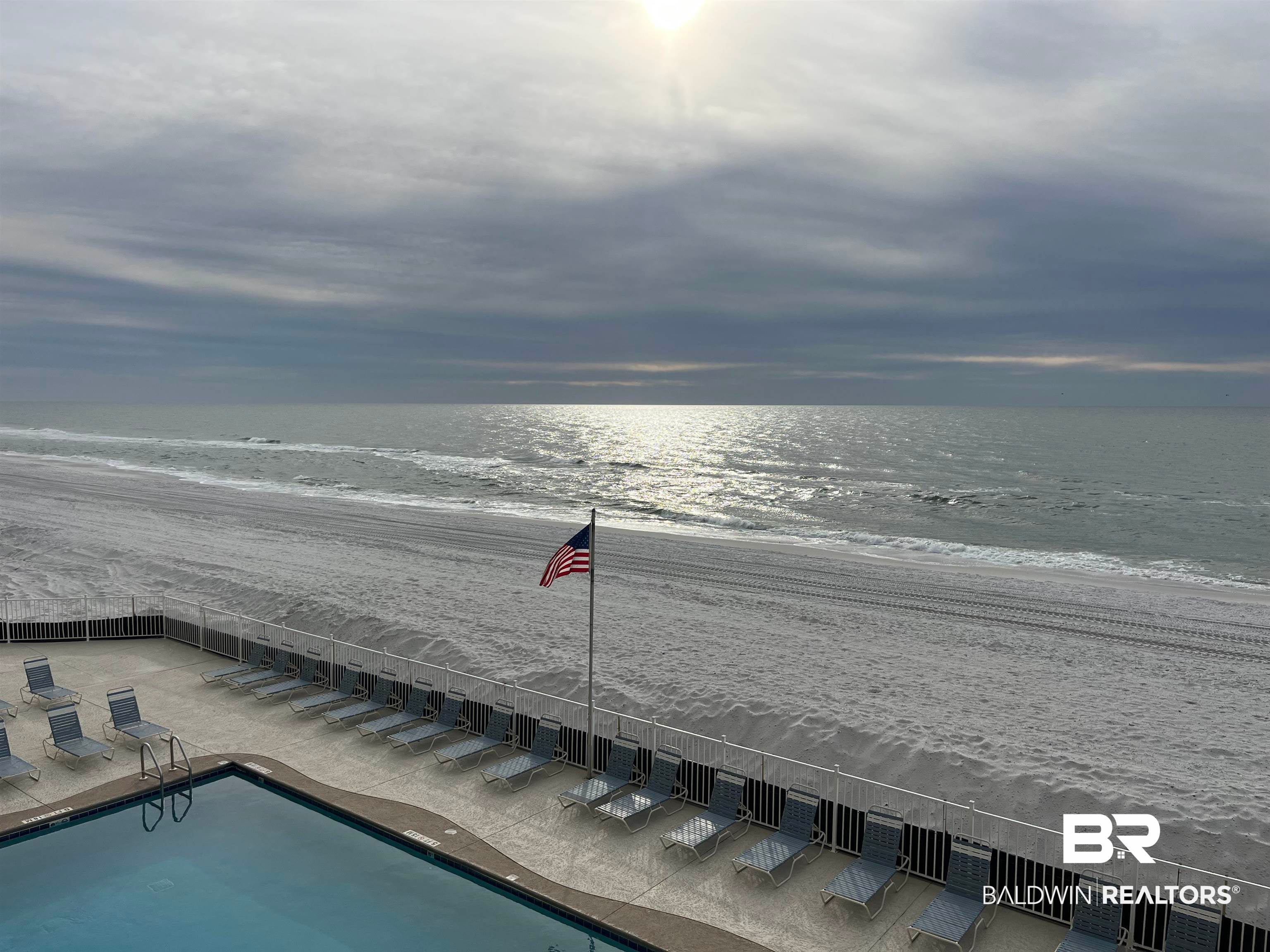 1007 WEST BEACH Boulevard 34