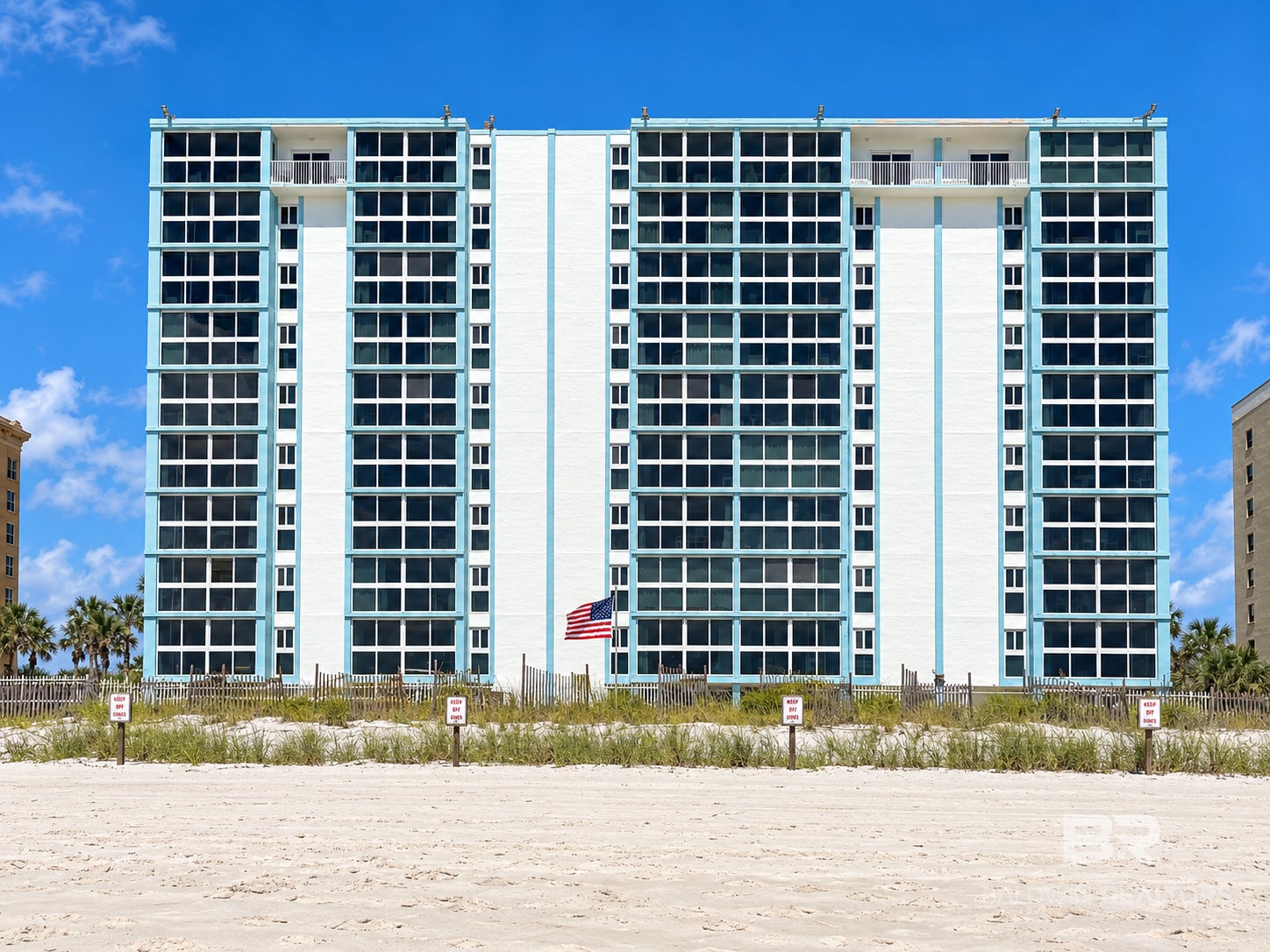 1007 WEST BEACH Boulevard 34