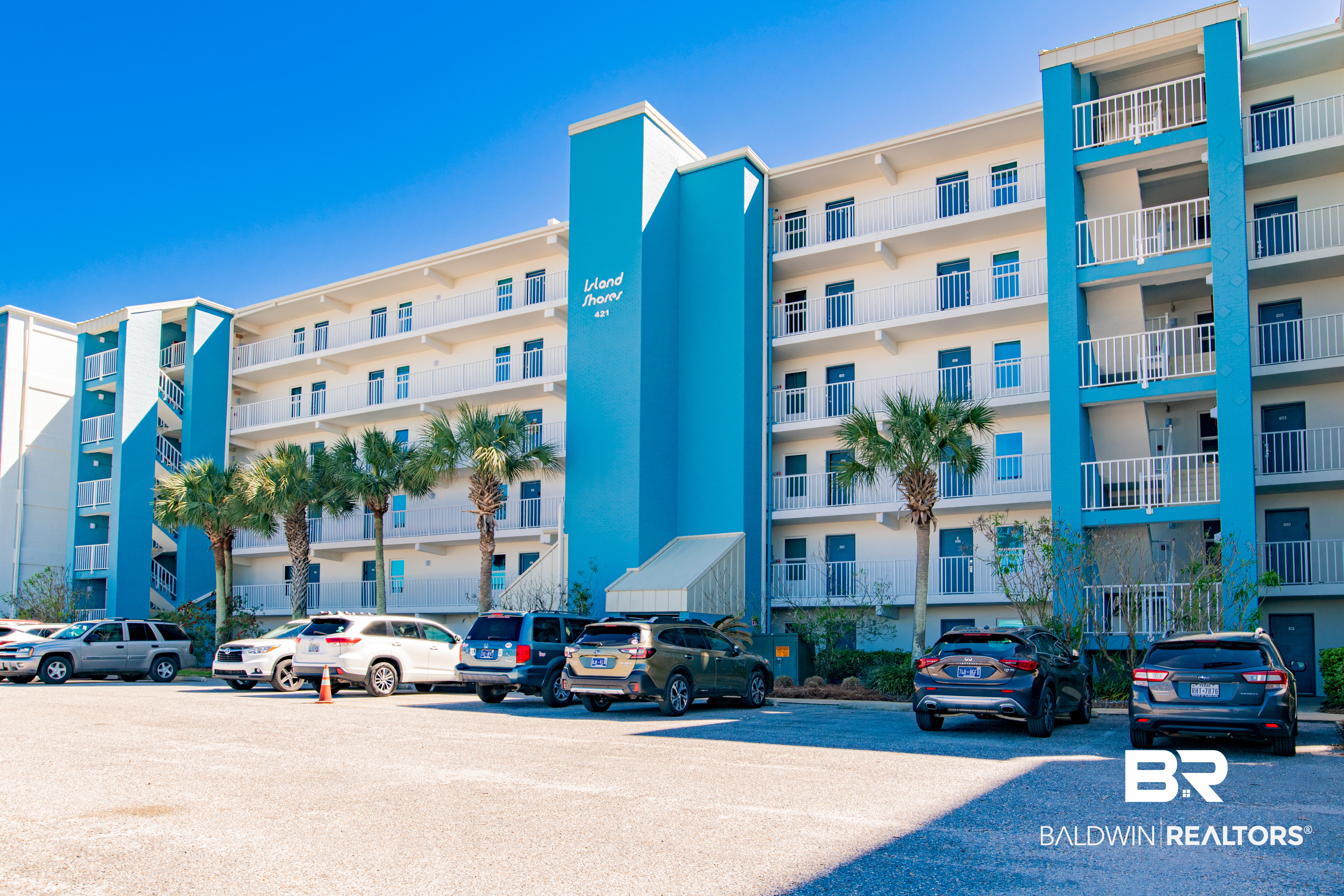 421 E Beach Boulevard 352