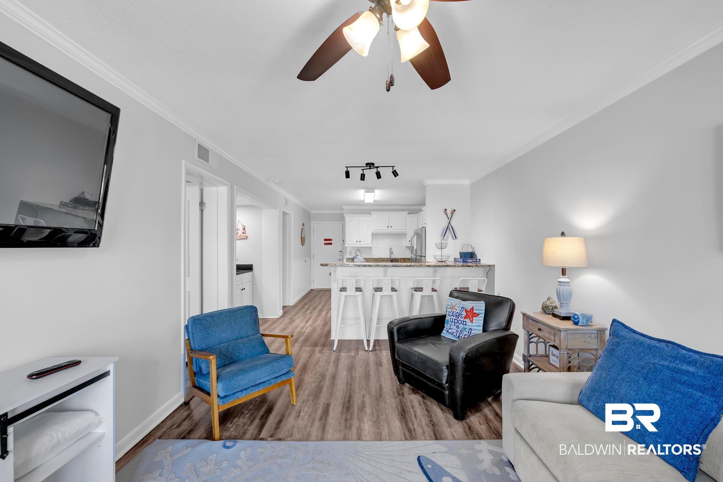 400 Plantation Road 2118