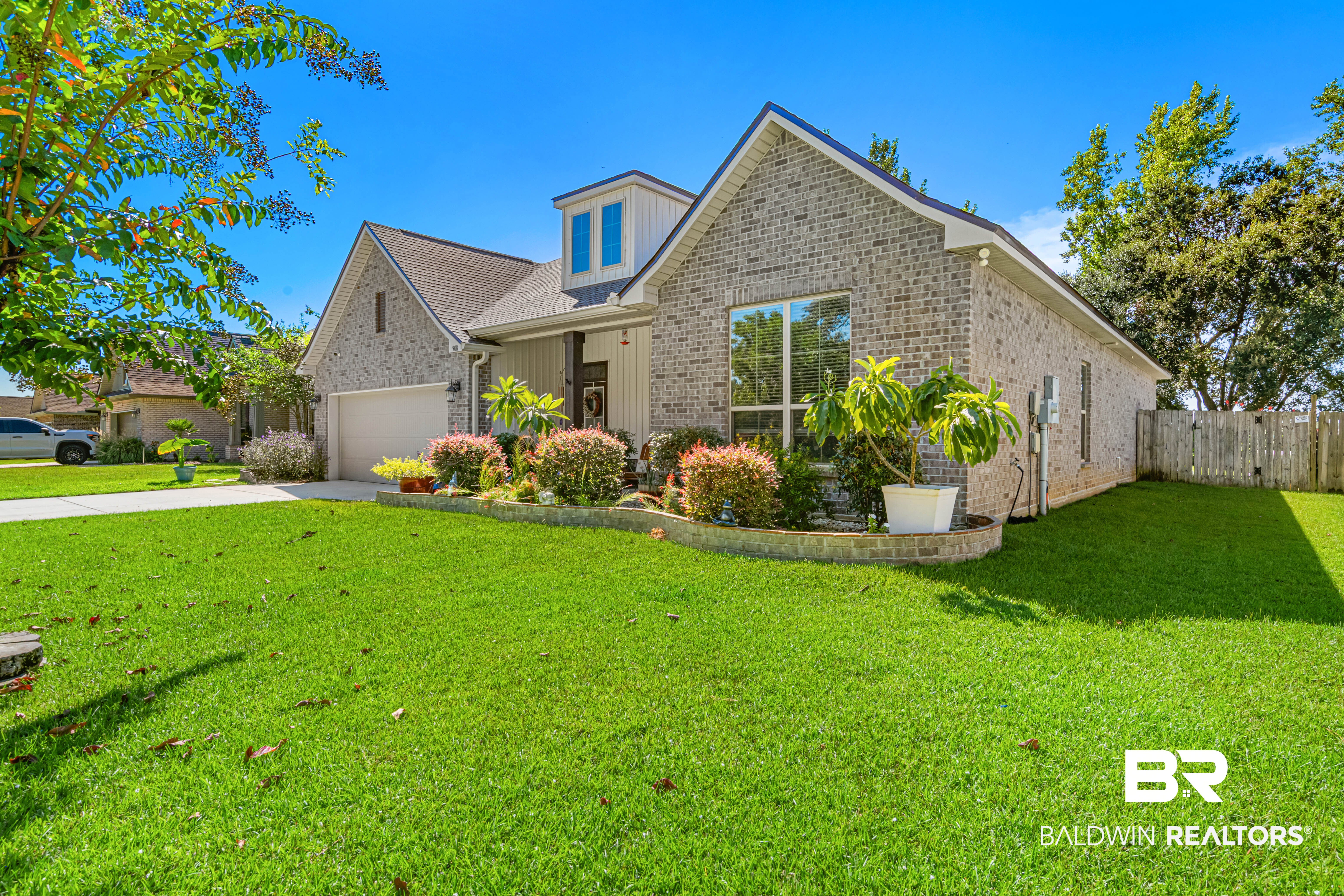 908 Dalton Circle