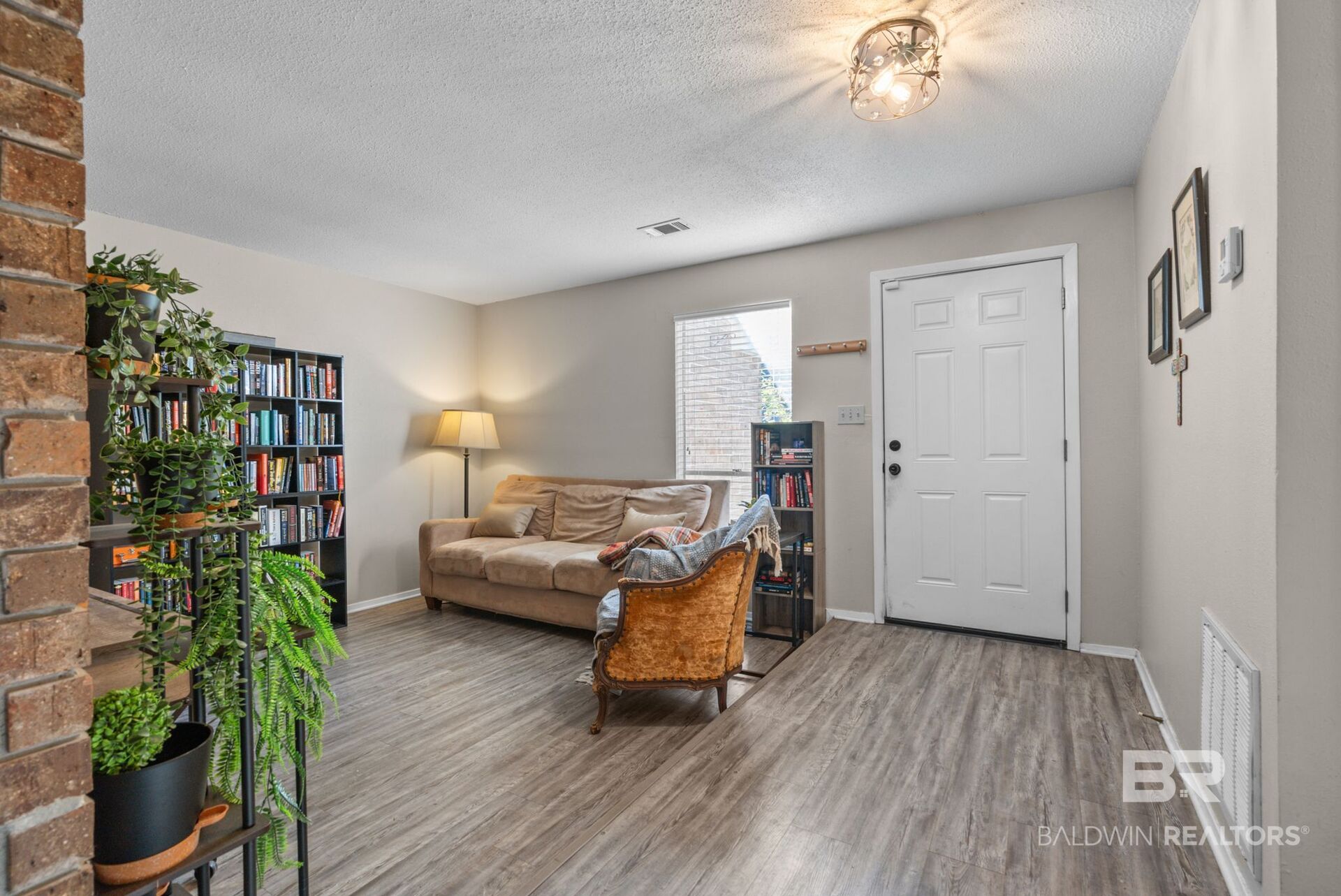 122 Eagle Drive