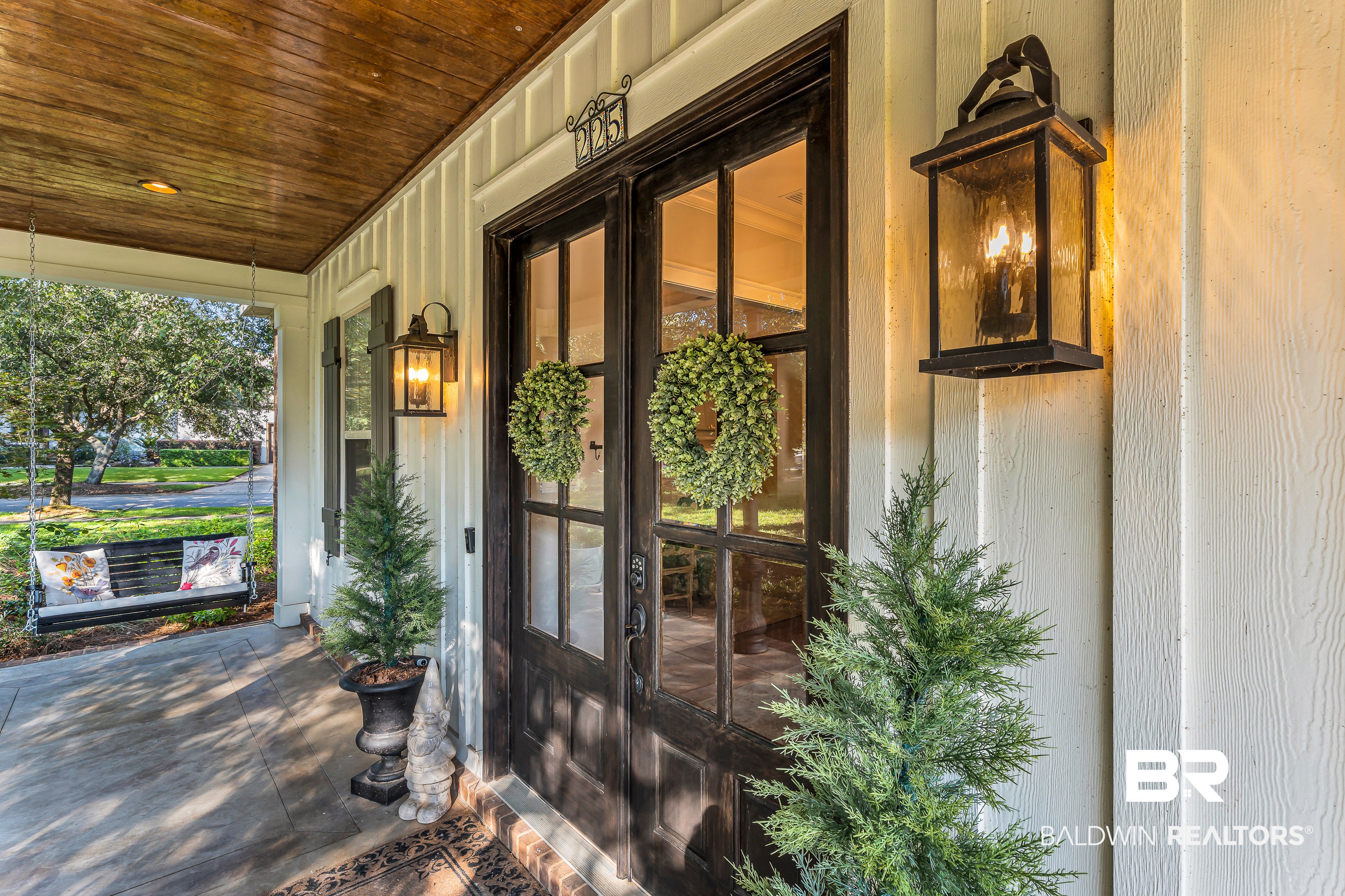 225 Stone Creek Boulevard