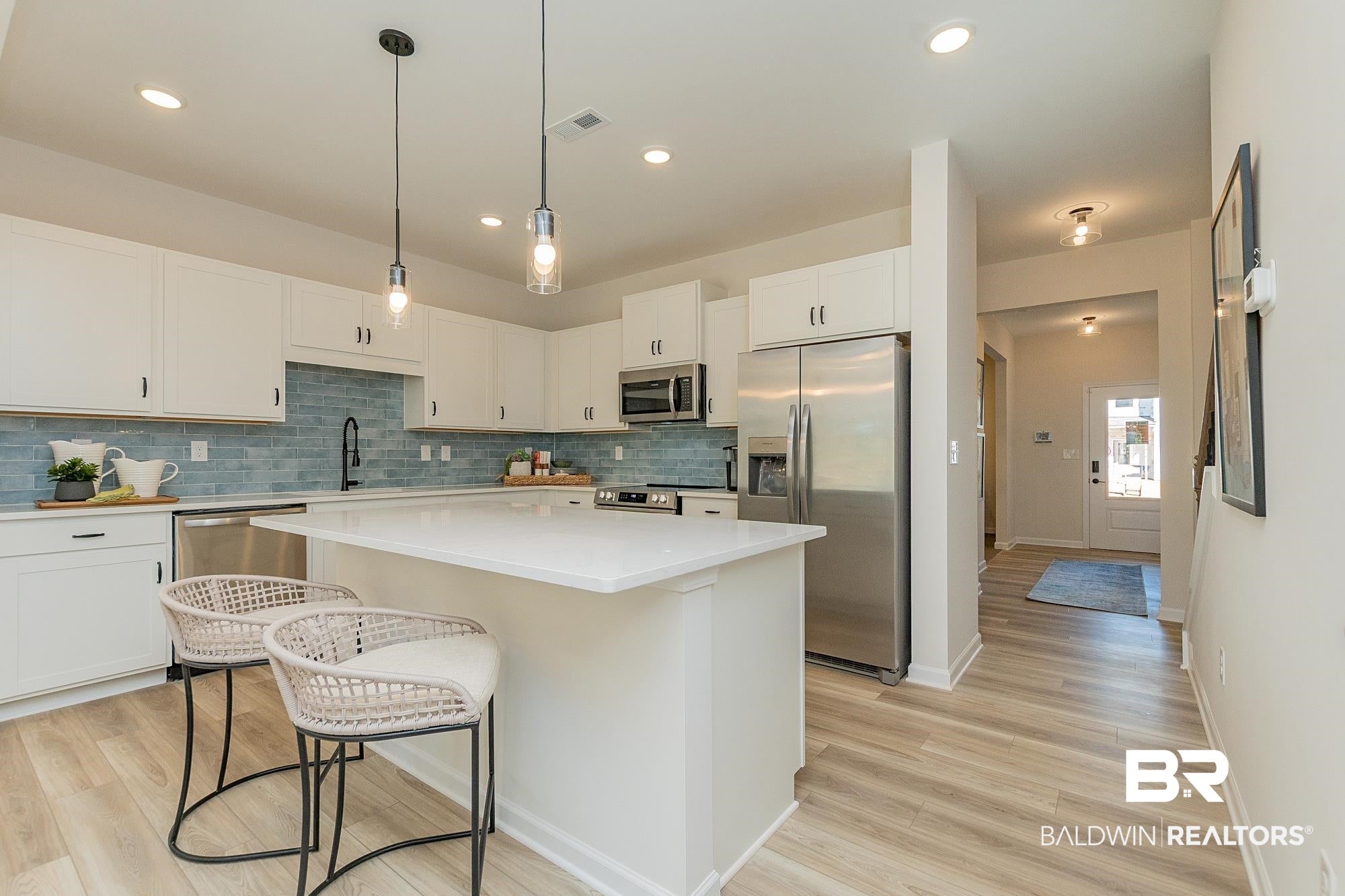 1244 Pearl Loop