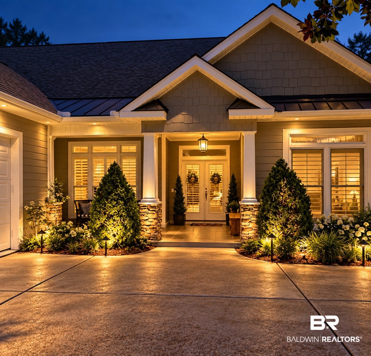 12 Baywalk Drive