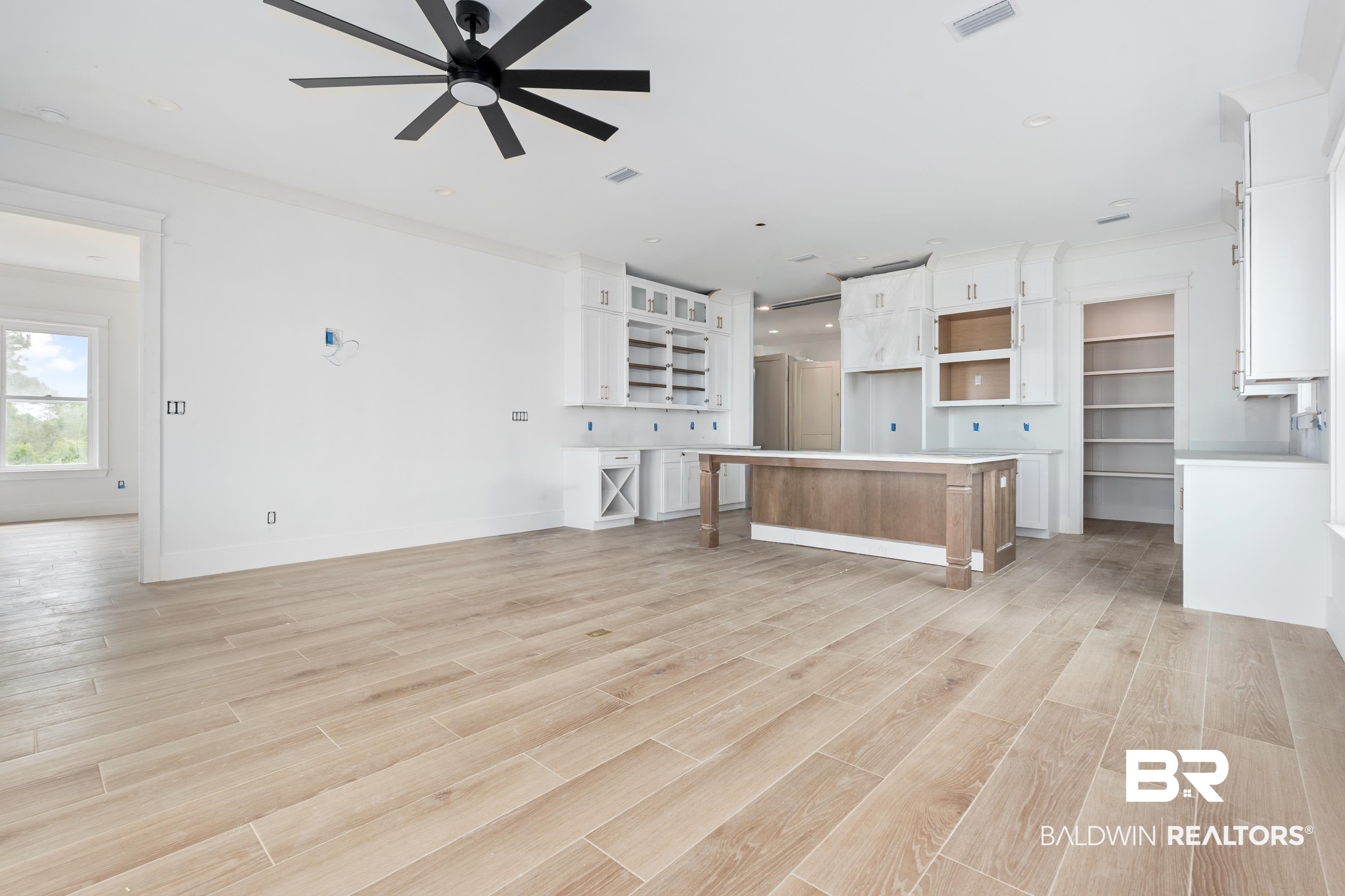 9449 State Highway 180, Gulf Shores, AL, 36542, USA, 4 Bedrooms Bedrooms, ,4 BathroomsBathrooms,Residential,Pending,9449 State Highway 180,390927