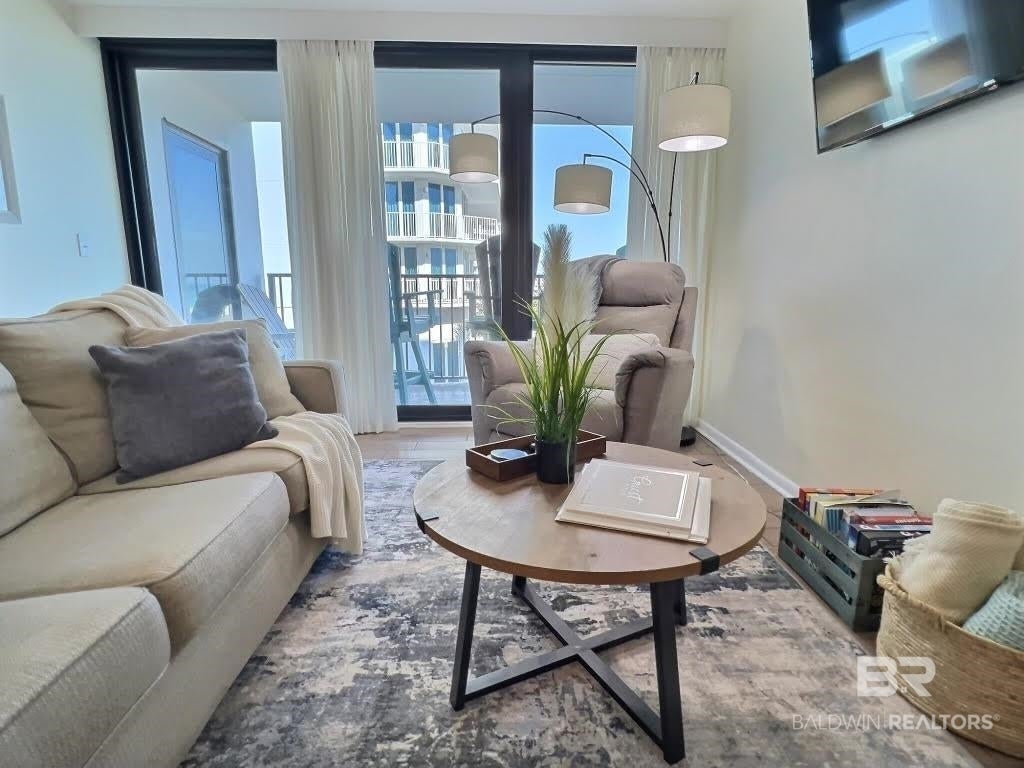 427 E Beach Boulevard 261