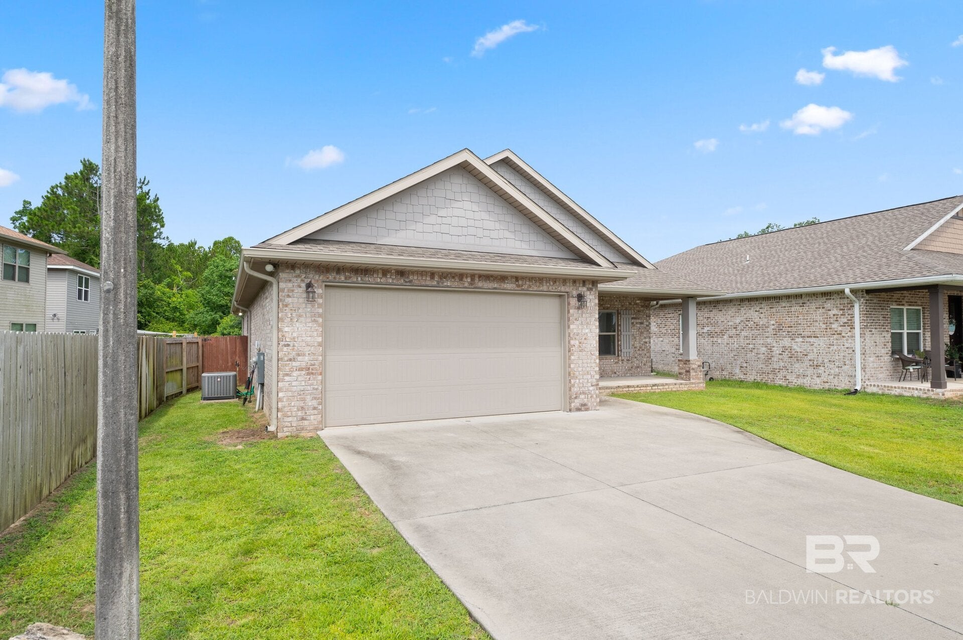 725 Upper Heron Way