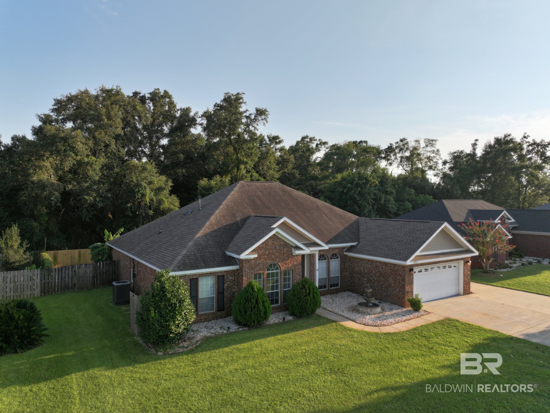 16566 Tyson Dr