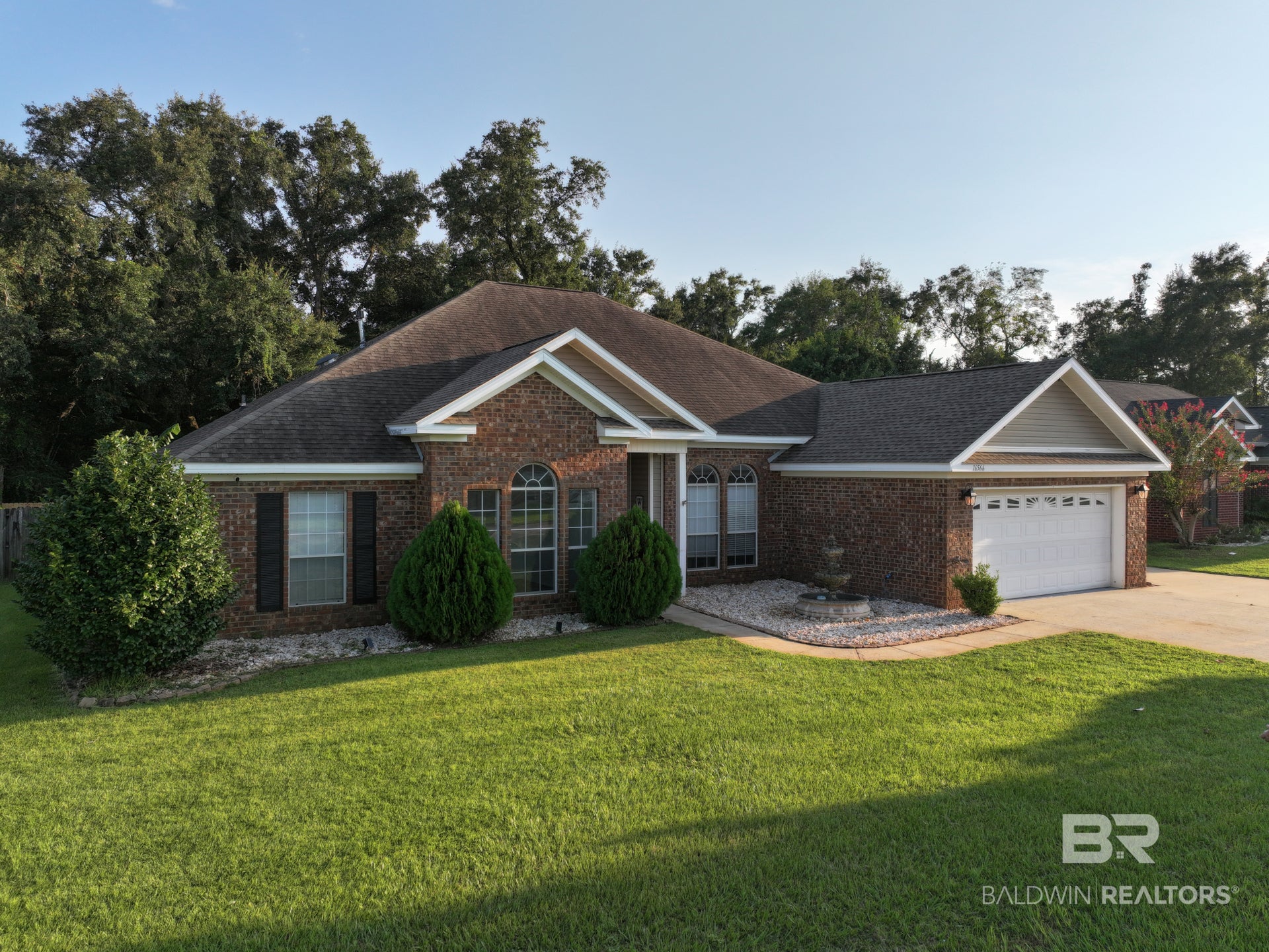 16566 Tyson Dr