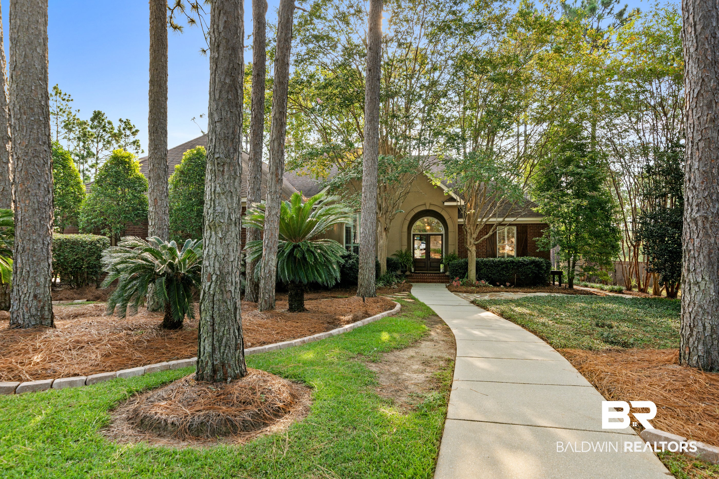 420 Clubhouse Dr