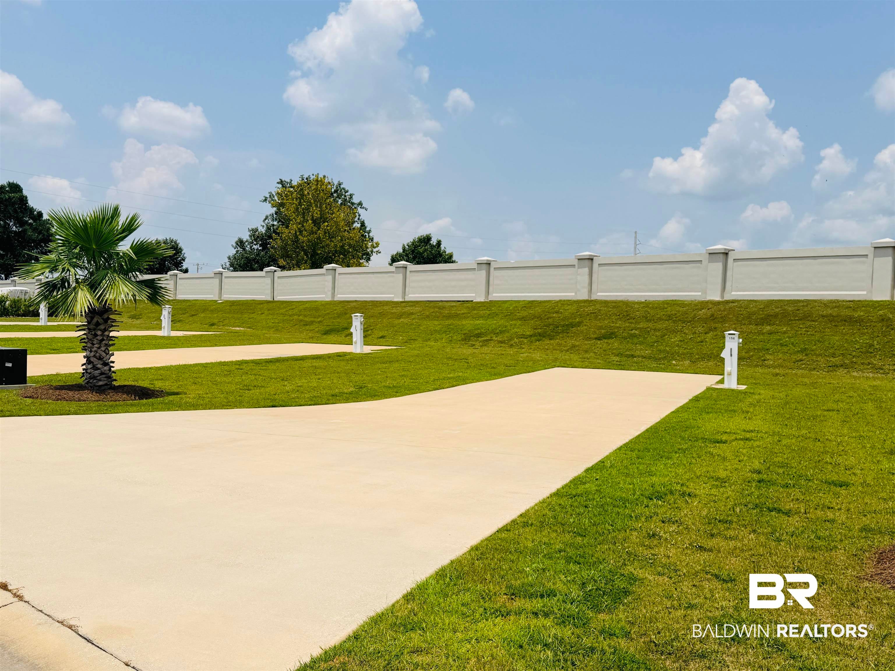 12293 Gateway Drive - Photo 2