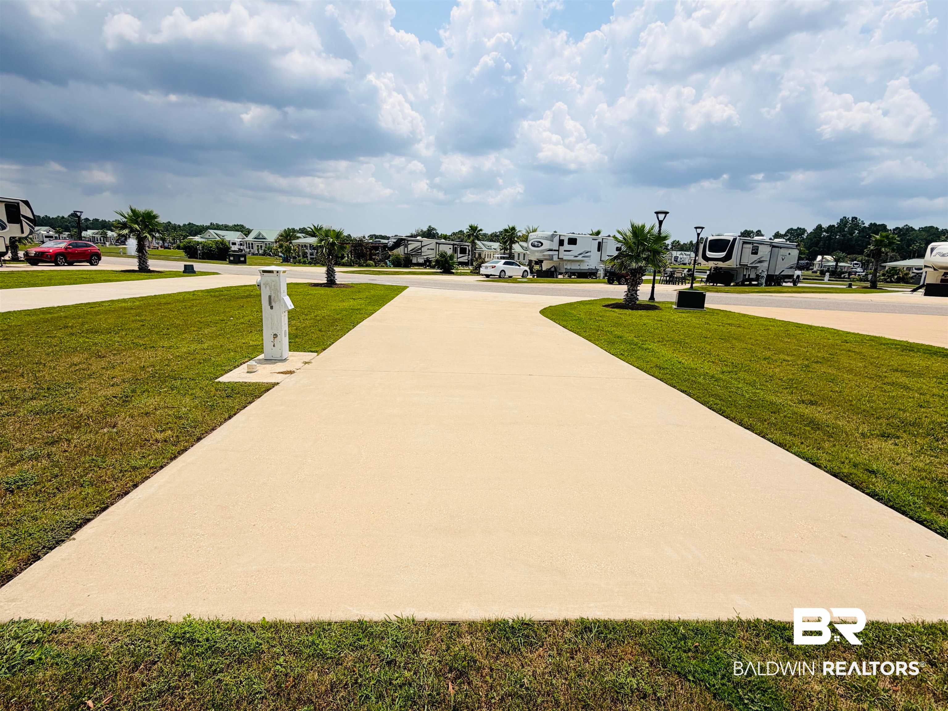 12293 Gateway Drive - Photo 3