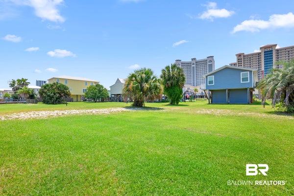 347 E 2ND AVE, GULF SHORES, AL 36542 - Image 3ca06b1c4effff5847fed03a9c2b676b/981439155