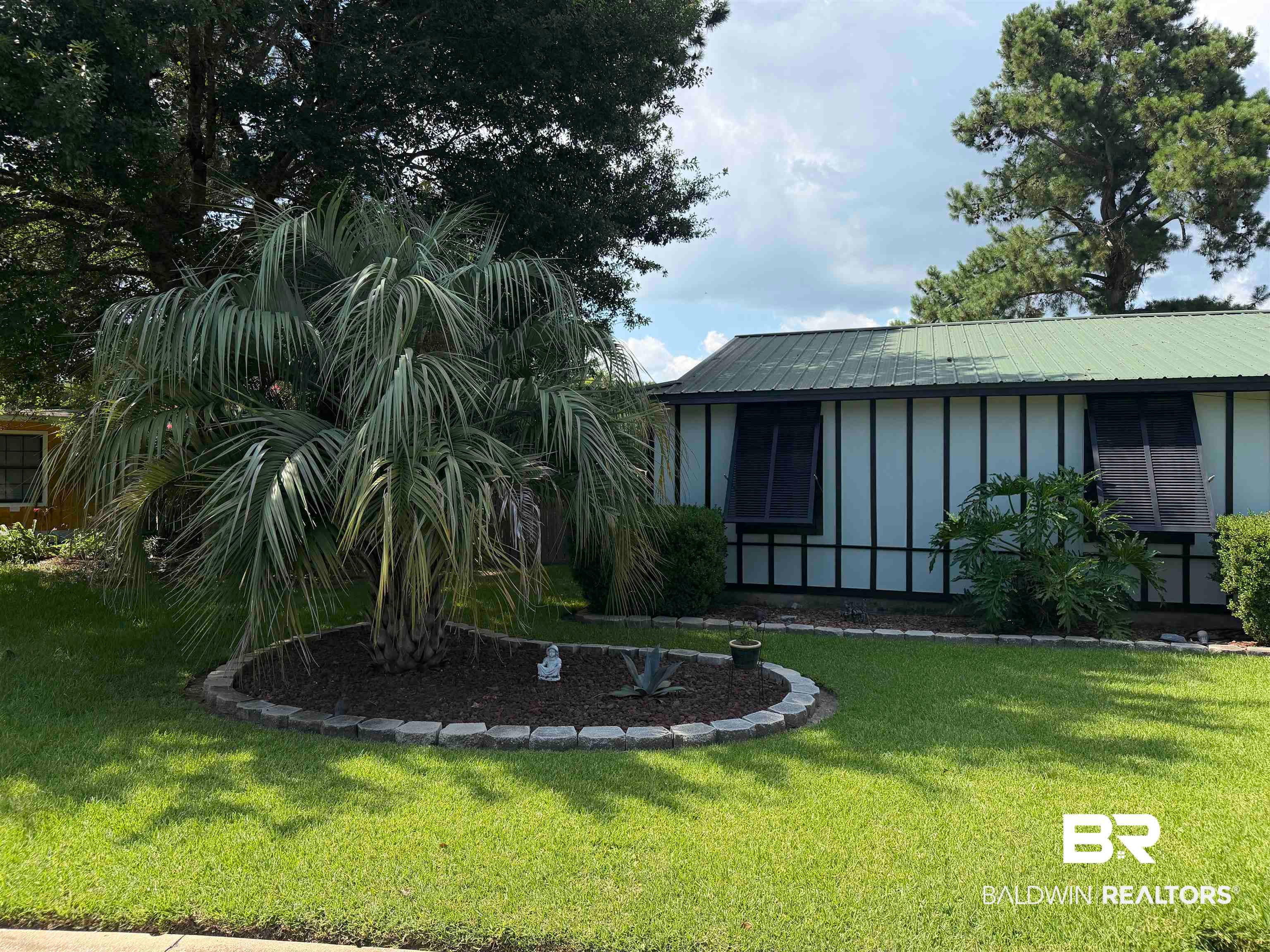 512 Jeraldean Court