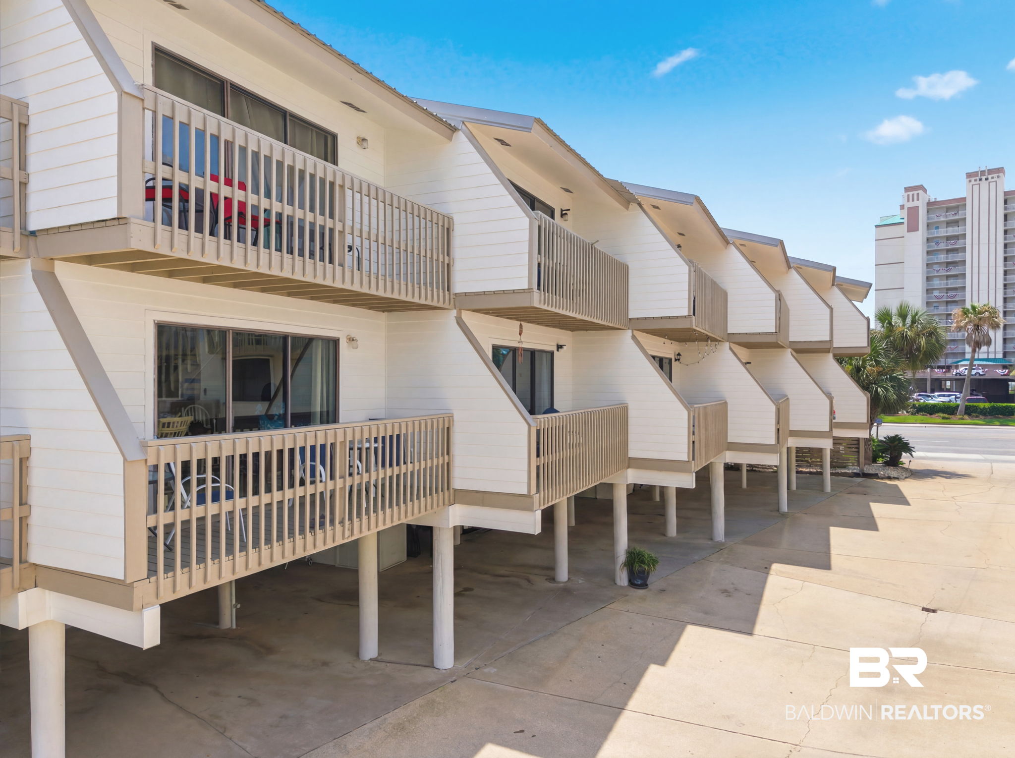 554 E Beach Boulevard UNIT 4