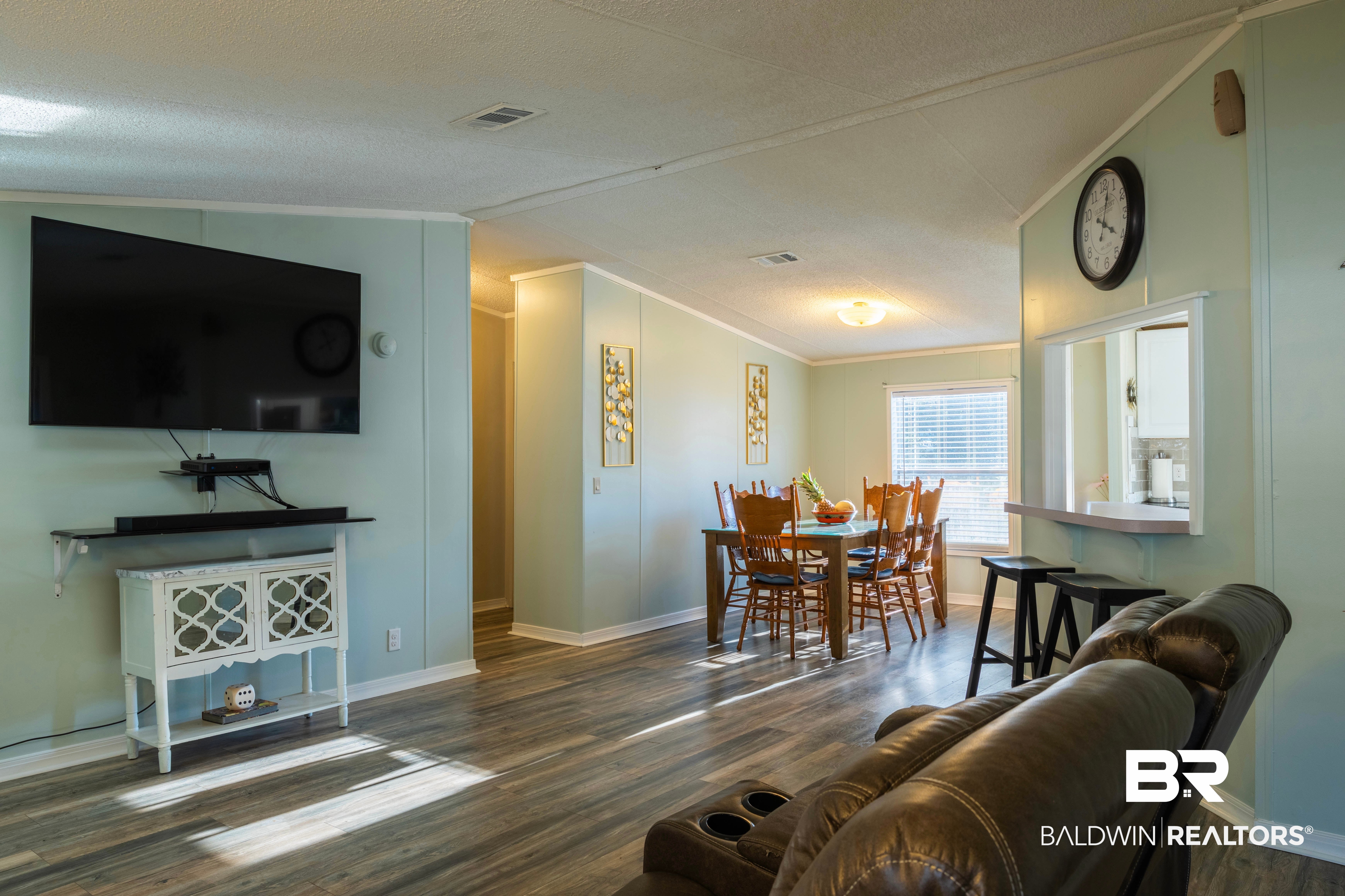 16392 Sapphire Ct - Photo 2