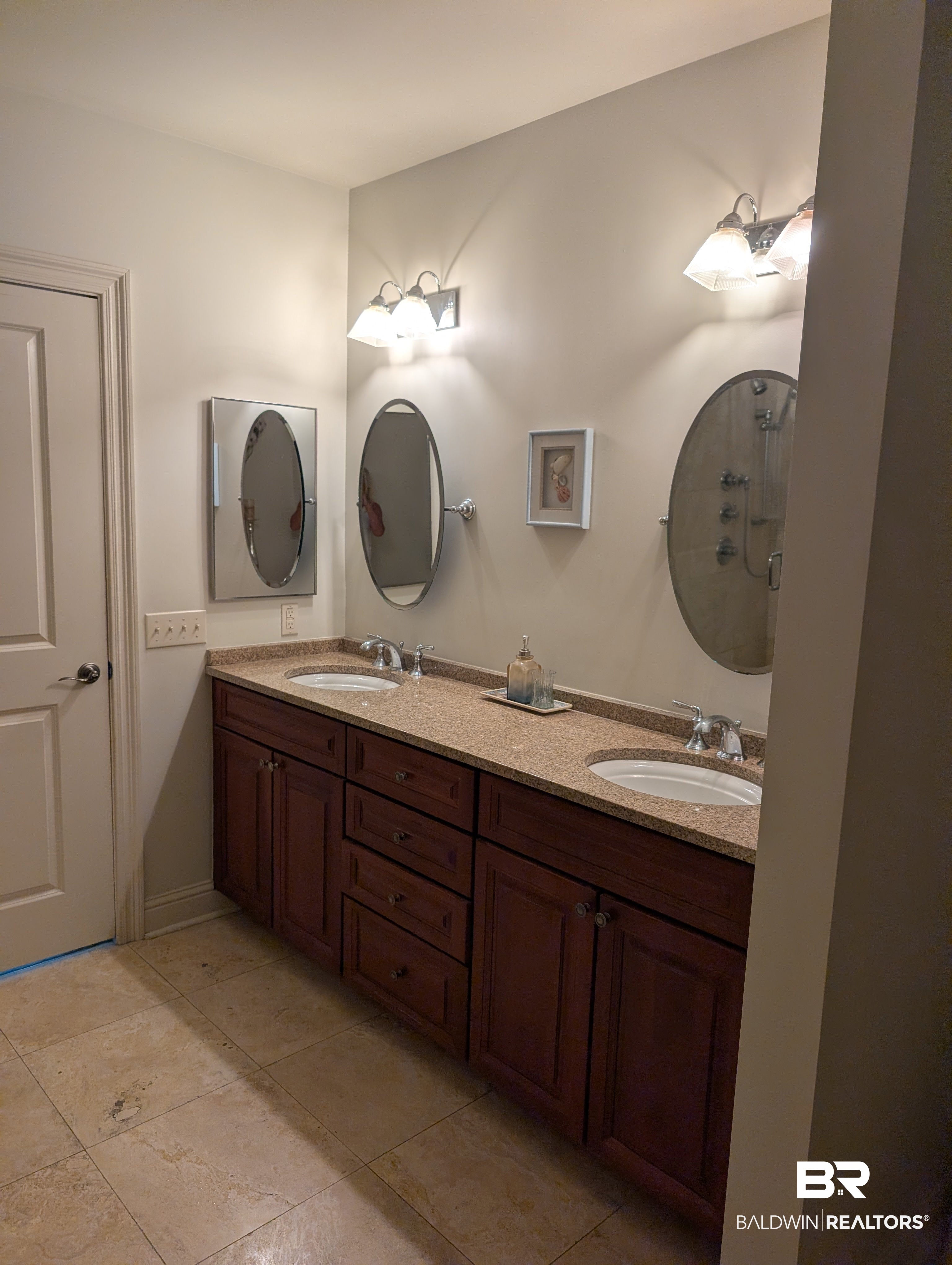 4851 Wharf Parkway APT 512