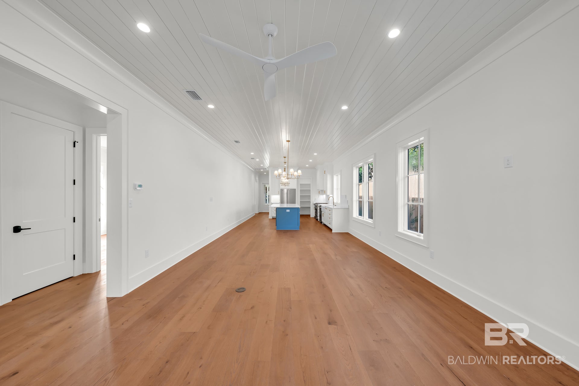 410 Azalea Street 101