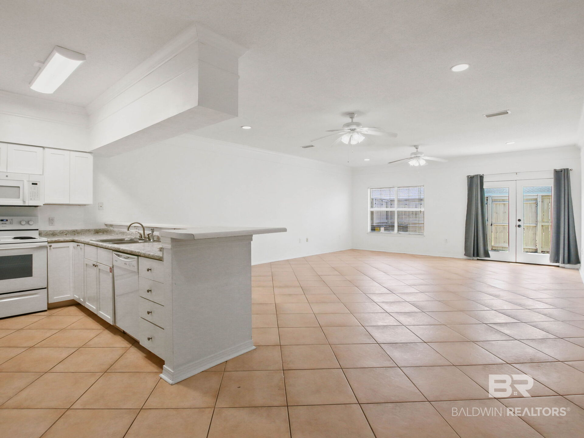 501 Cotton Creek Drive 404