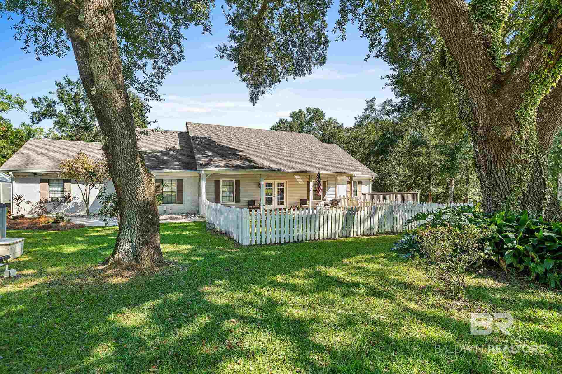 12800 Oak Tree Drive