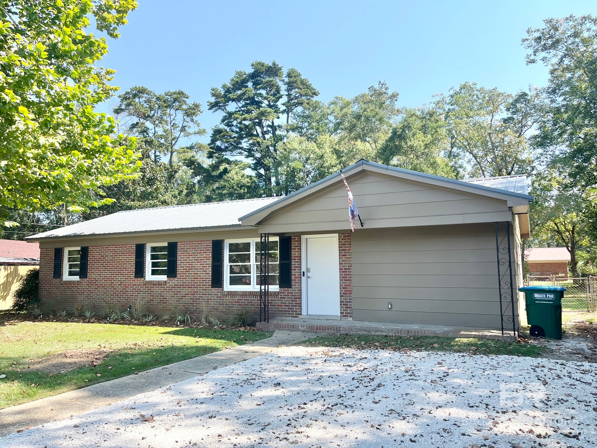 209 Greer Ave