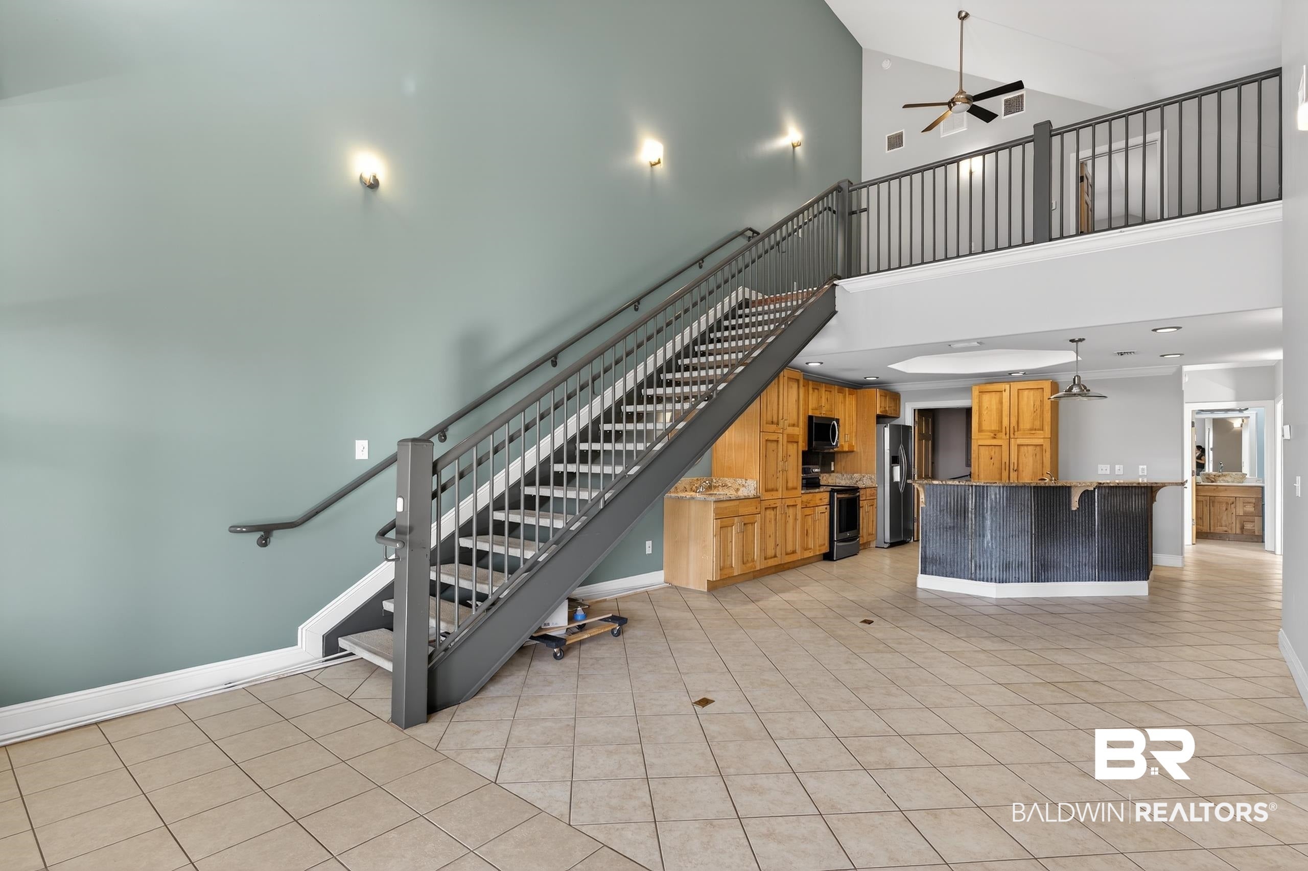 224 W 6th Avenue #A