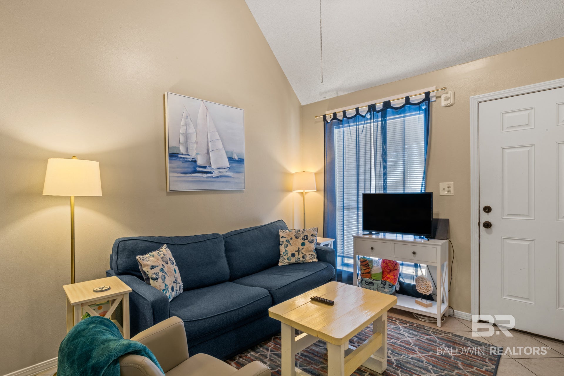 920 W Lagoon Avenue UNIT A209