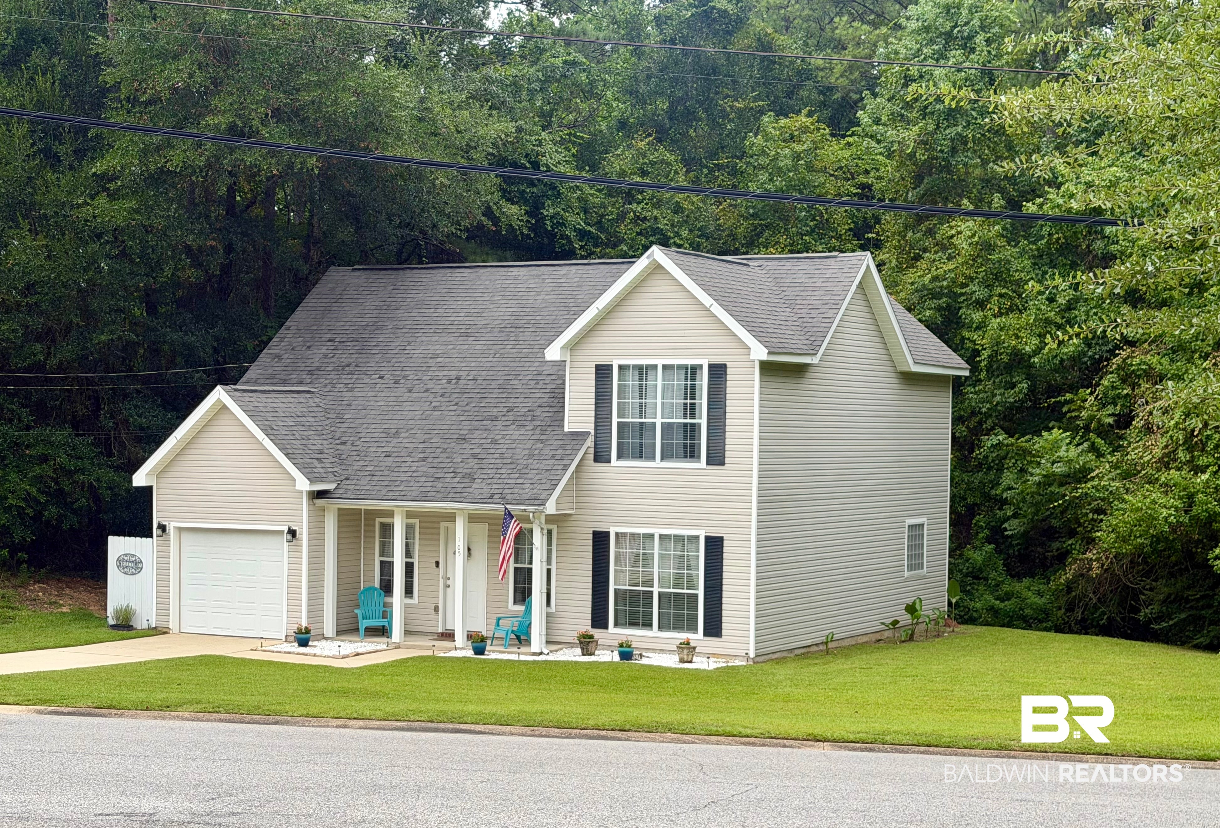 105 Donna Cir