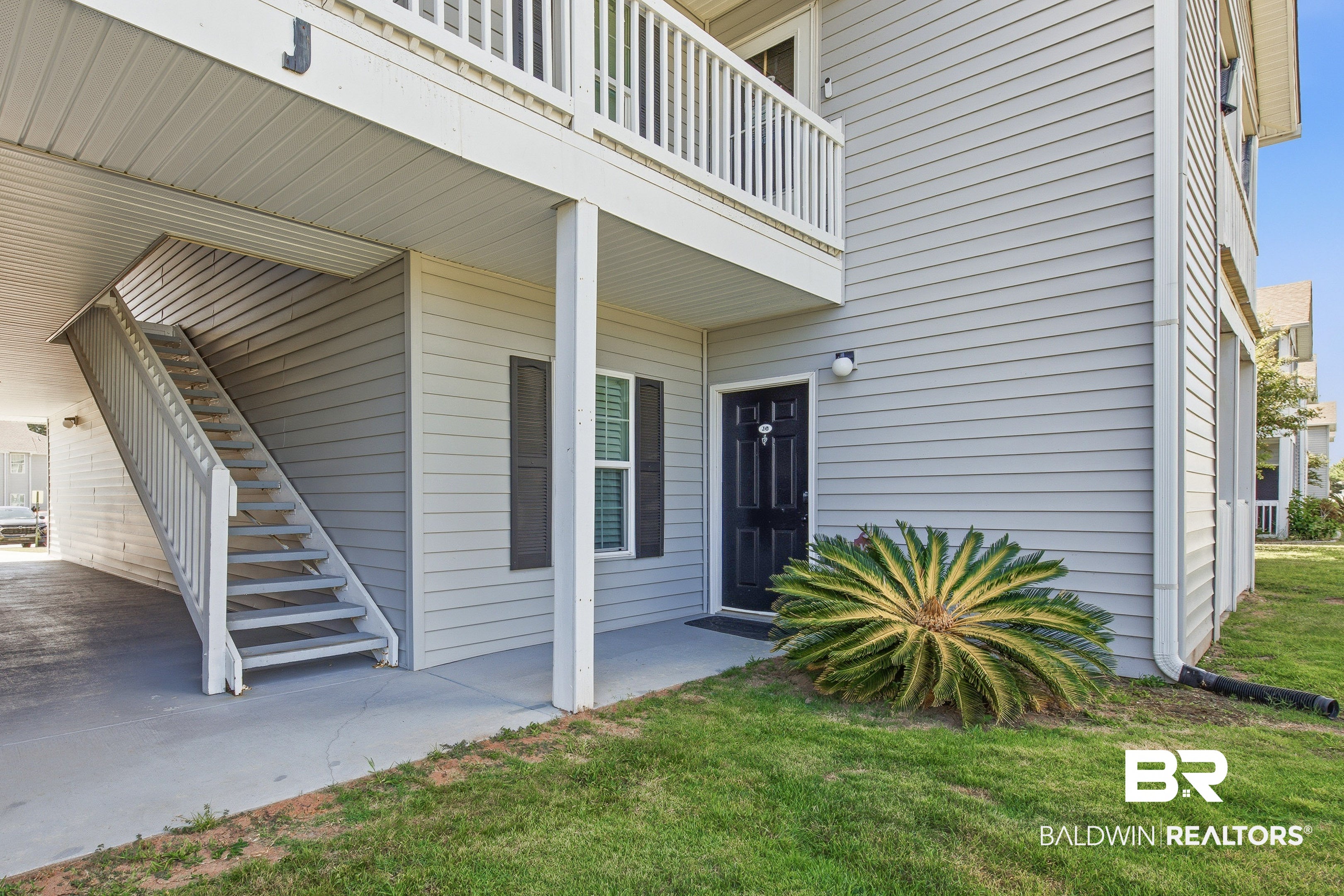 6194 State Highway 59 J6