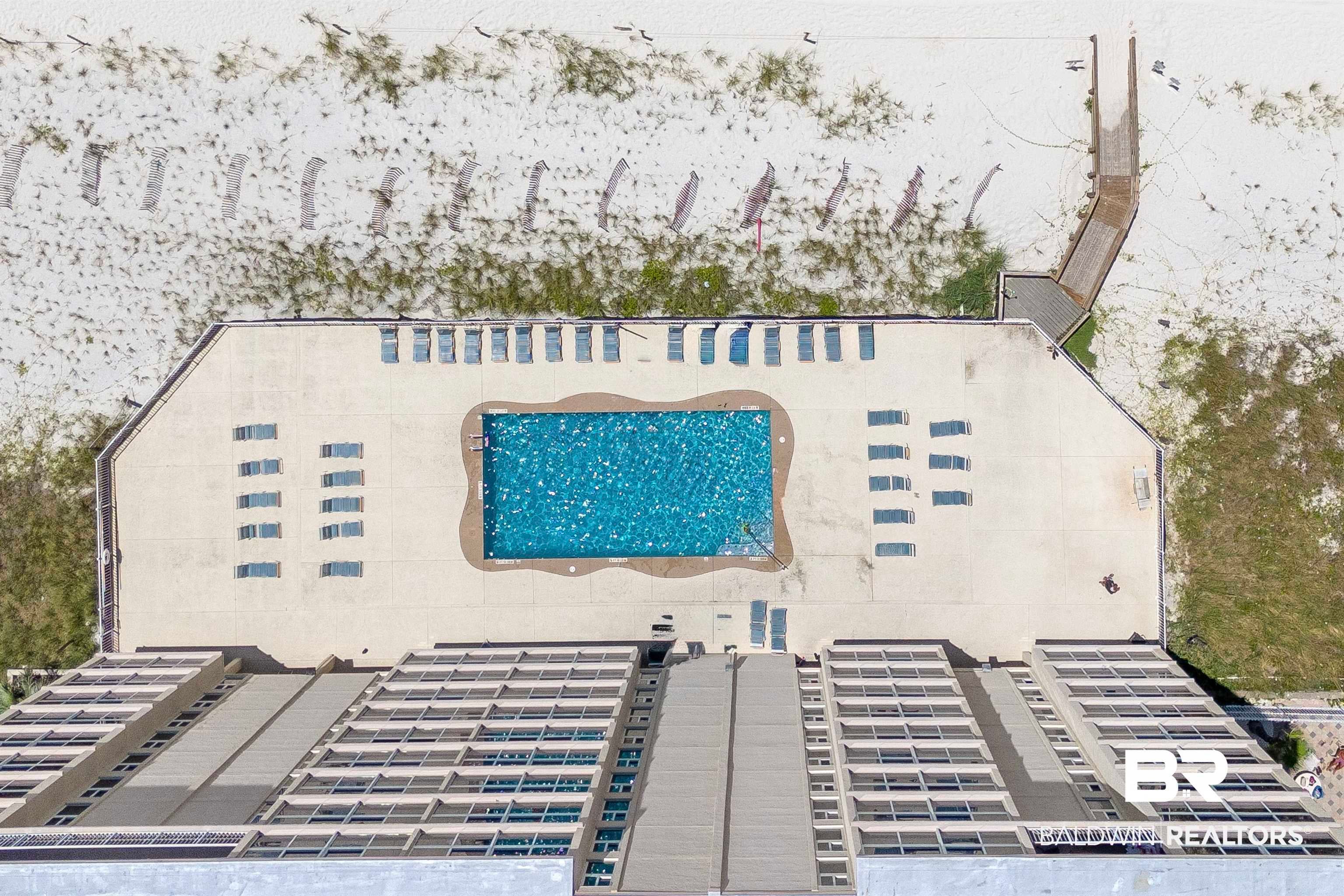 1007 WEST BEACH Boulevard 53
