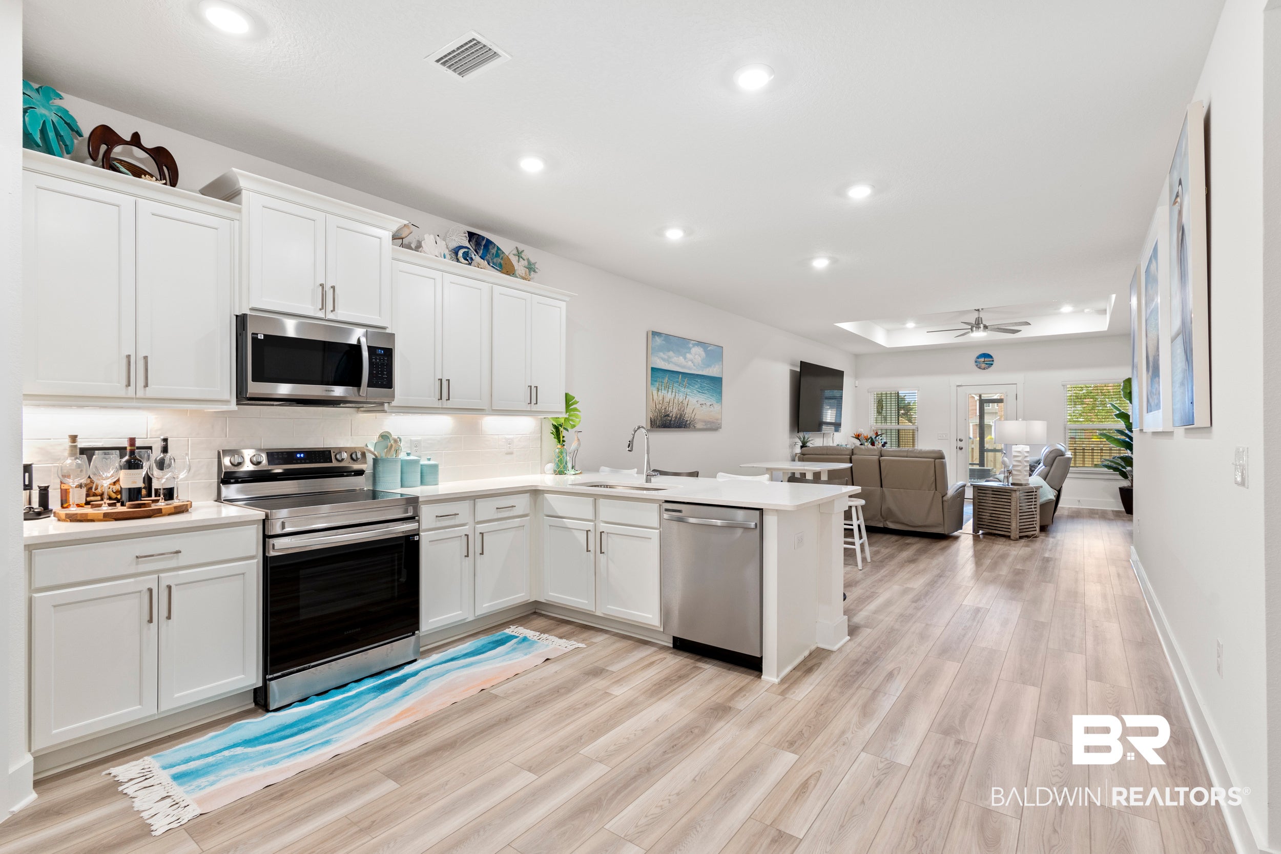 9843 Willet Way