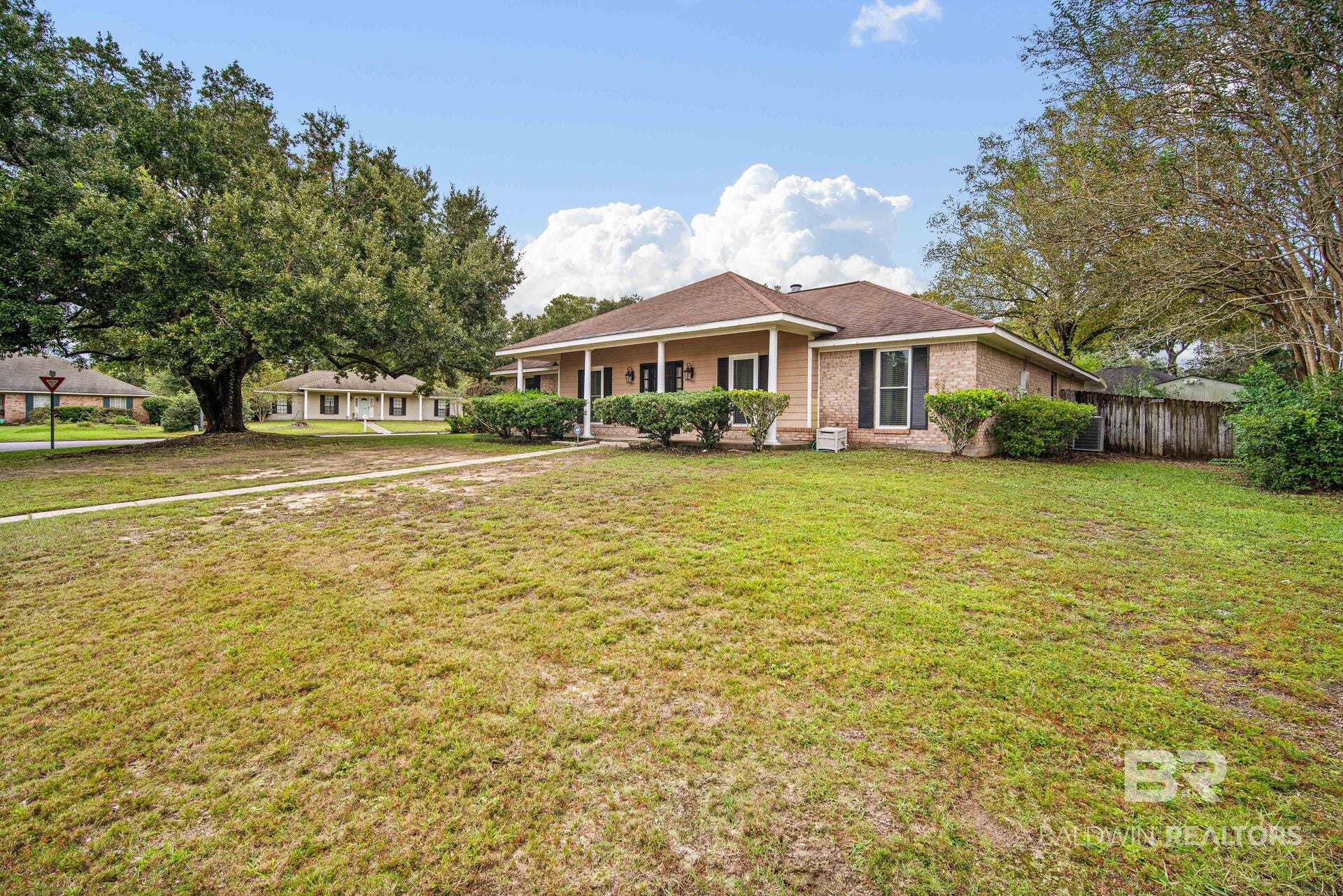 7351 E Smithfield Road