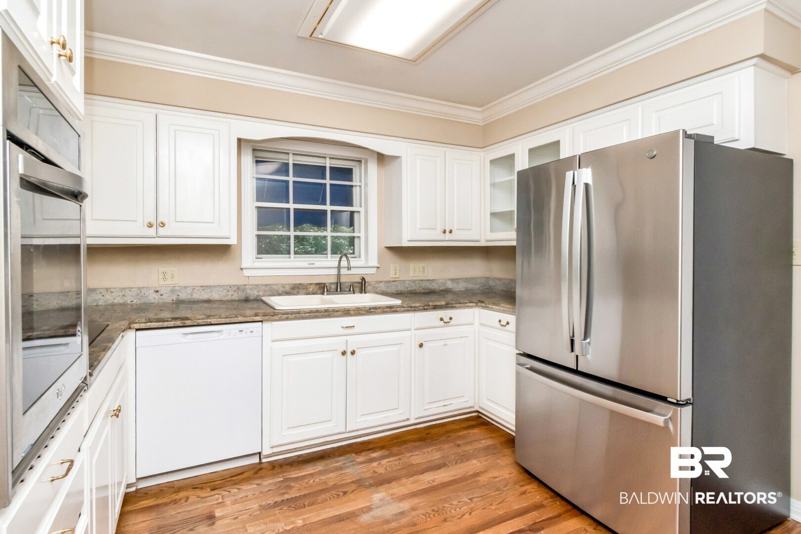 230 Cache Cir