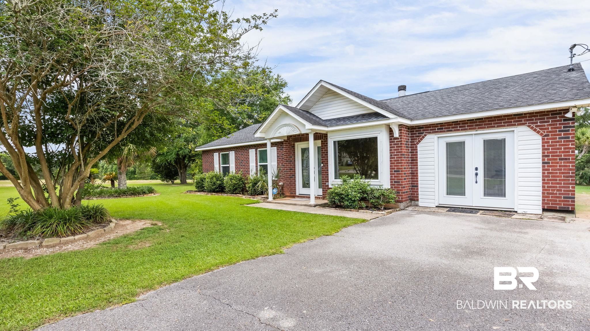 15096 Highland Circle