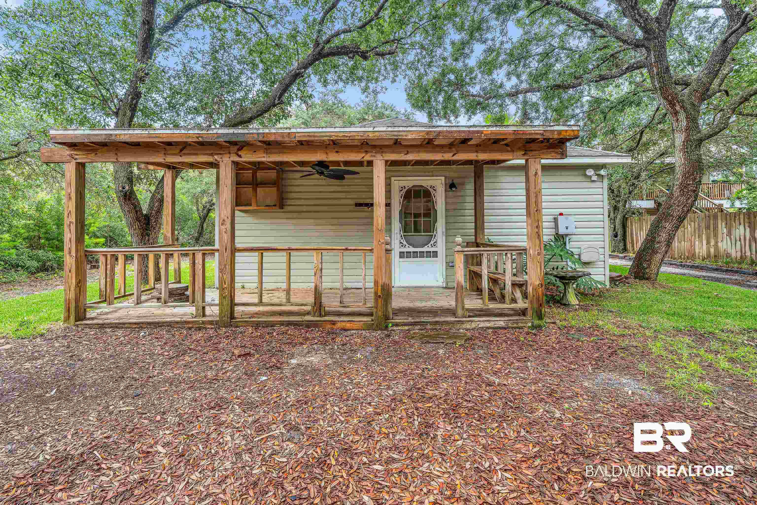 1624 Jackson Court