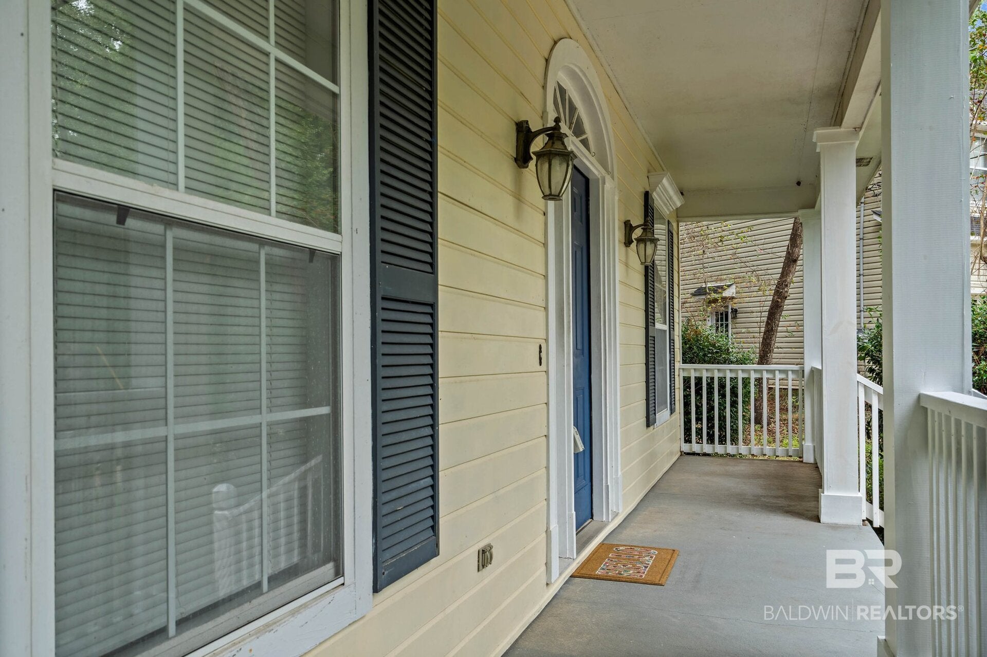 105 Blackthorne Circle