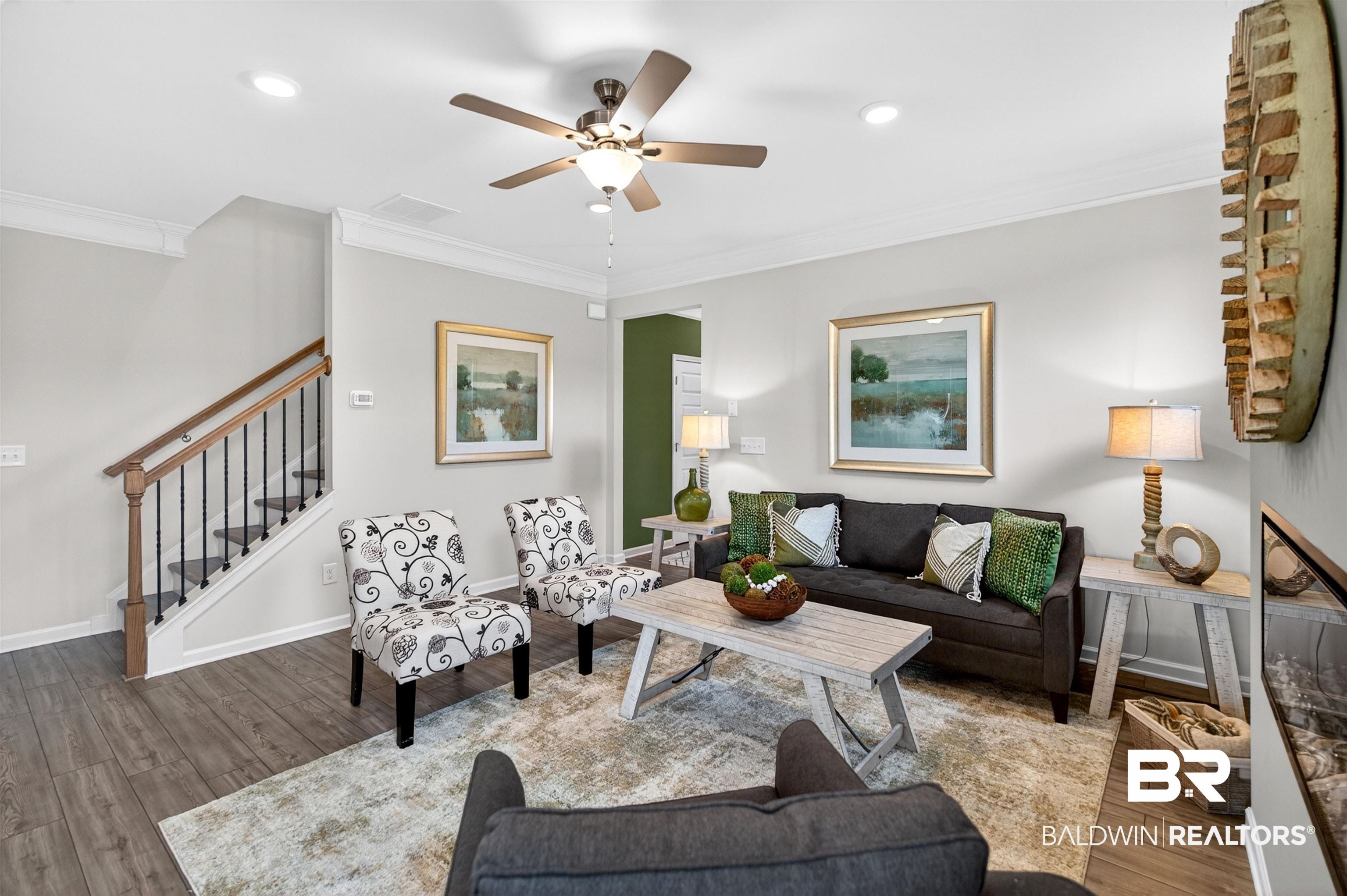 1236 Pearl Loop