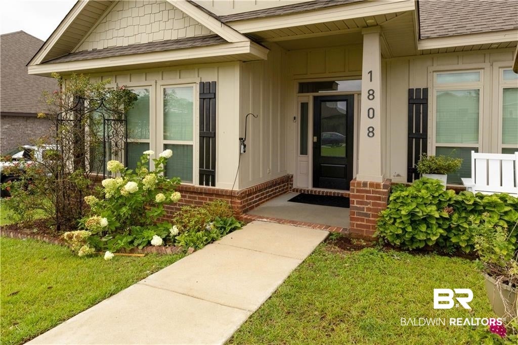 1808 GWIN Court - Photo 4