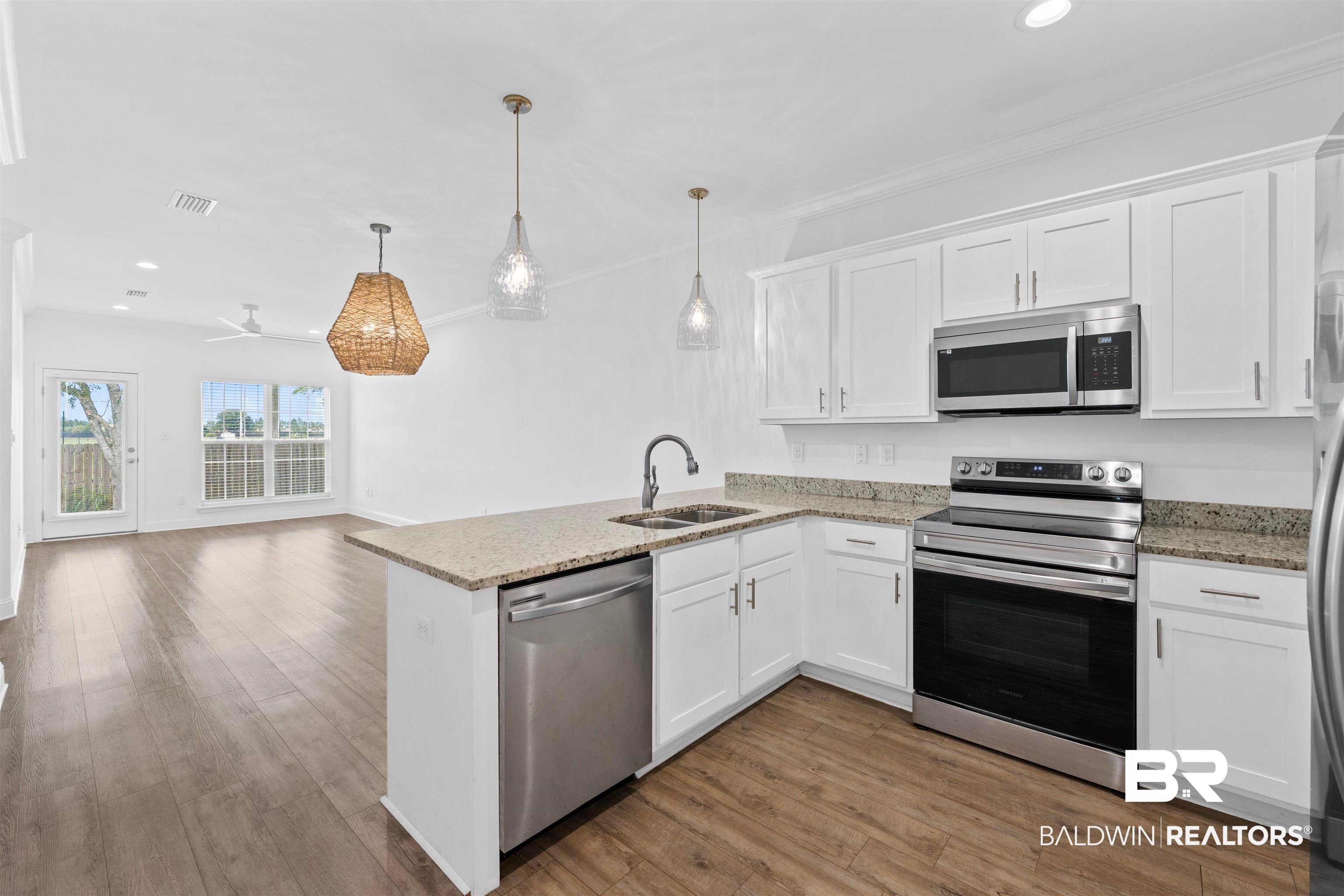 2651 S Juniper Avenue 1801
