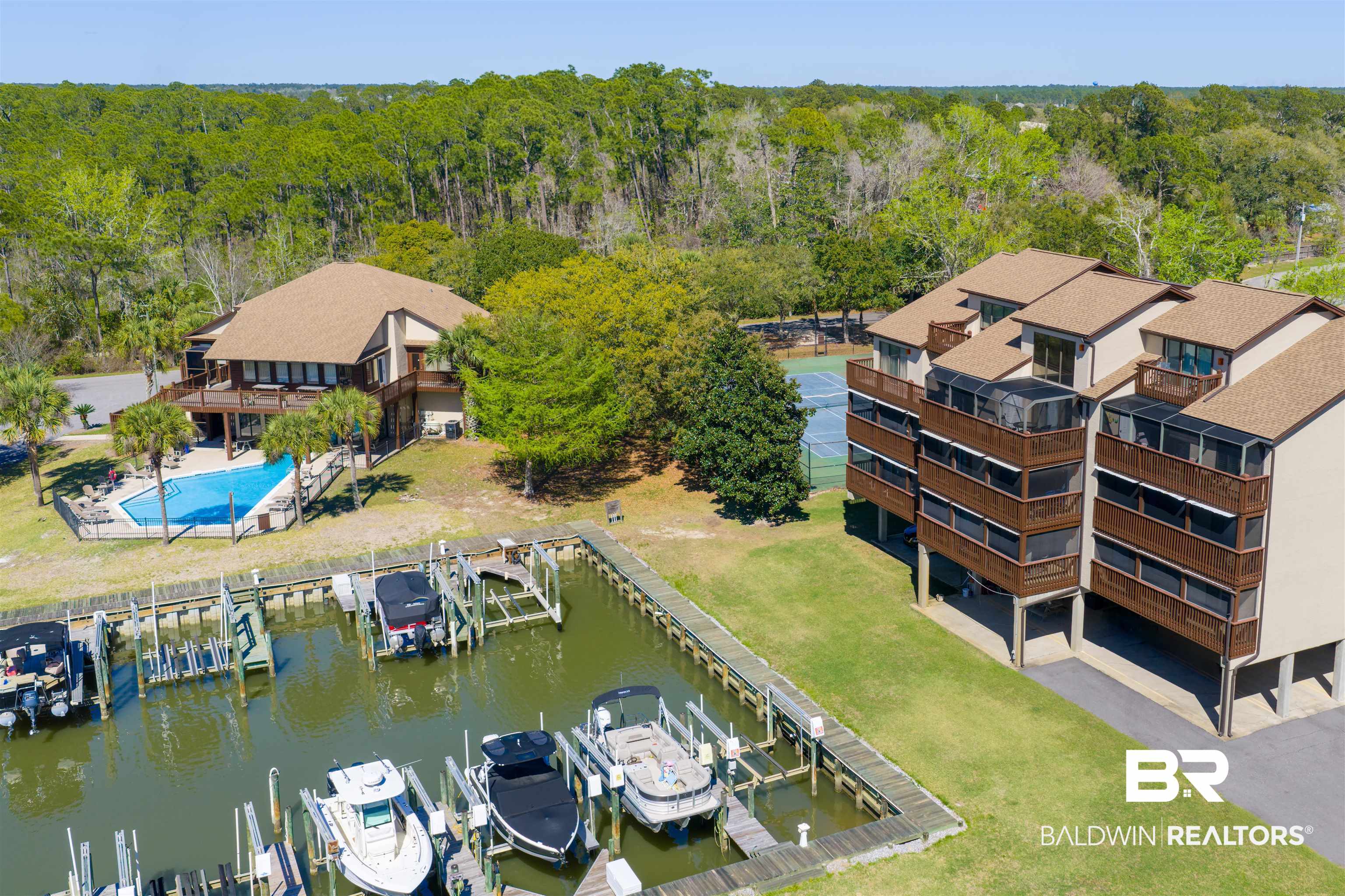 4723 PORT SIDE Lane 101