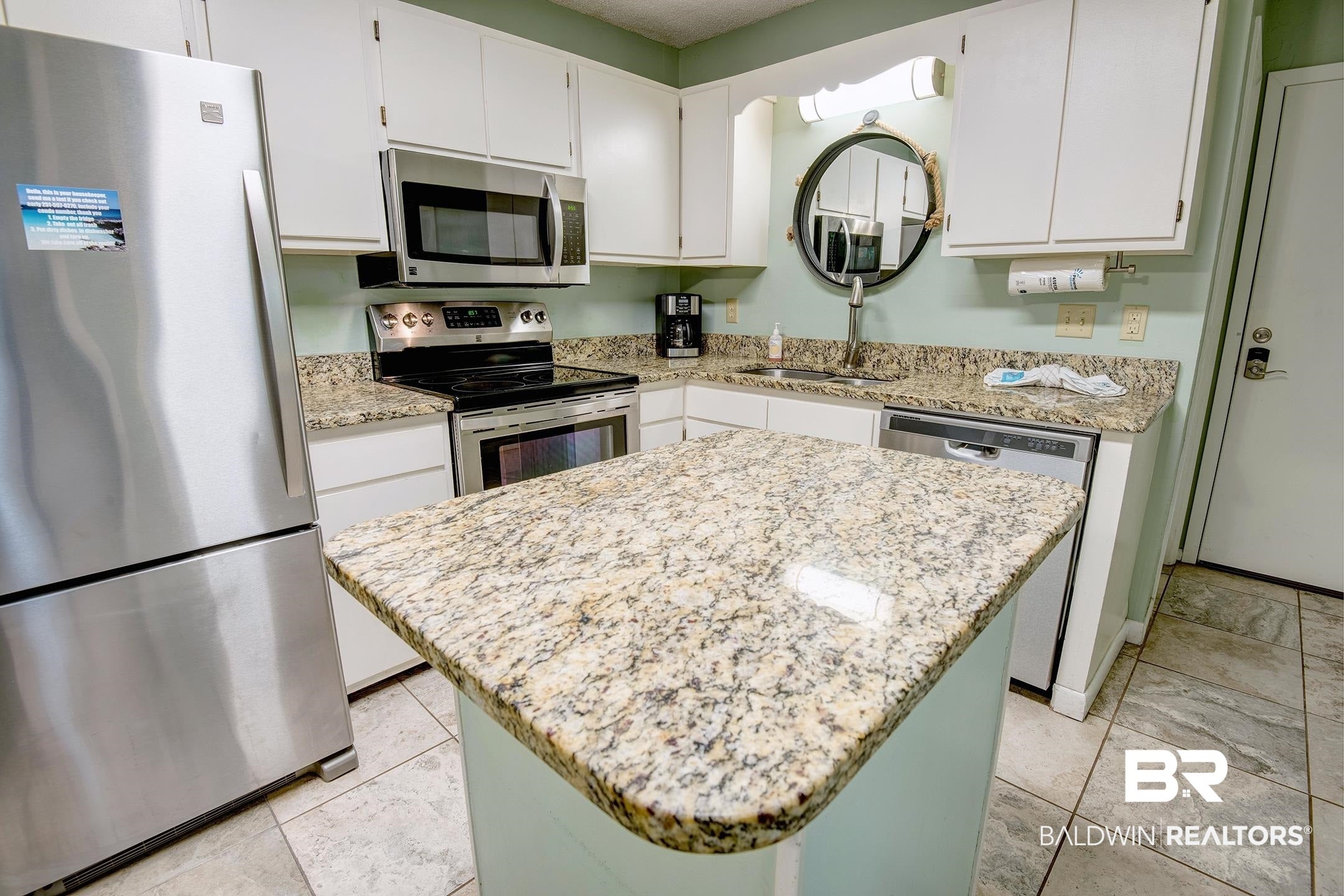 400 Plantation Road 2121