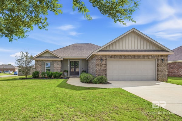 9394 CLAYTON DR, FAIRHOPE, AL 36532 - Image 69937ec3ef3133764f15a1c4fecdca40/833475950