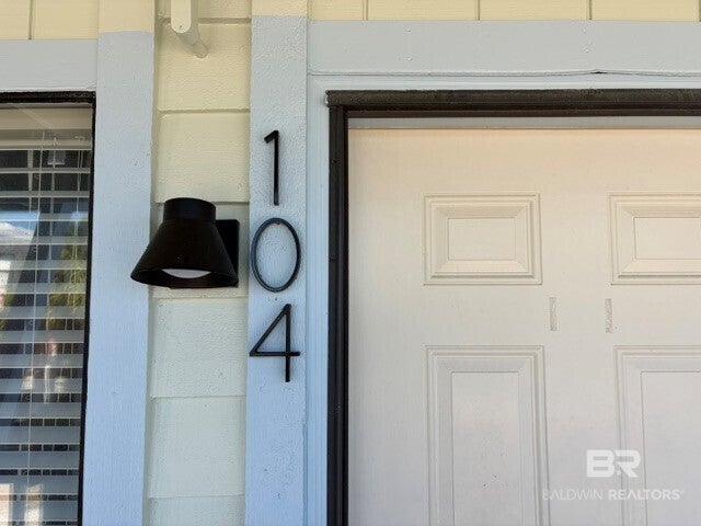 920 W Lagoon Avenue UNIT B104