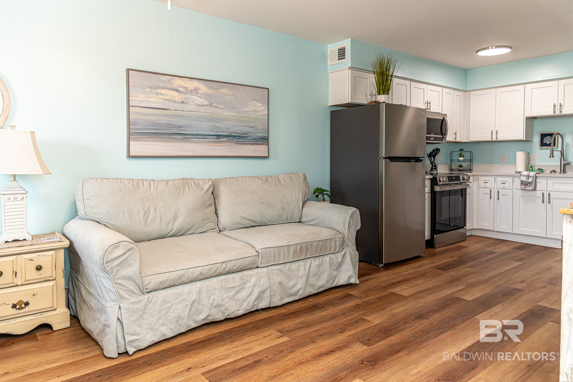 920 W Lagoon Avenue UNIT B104