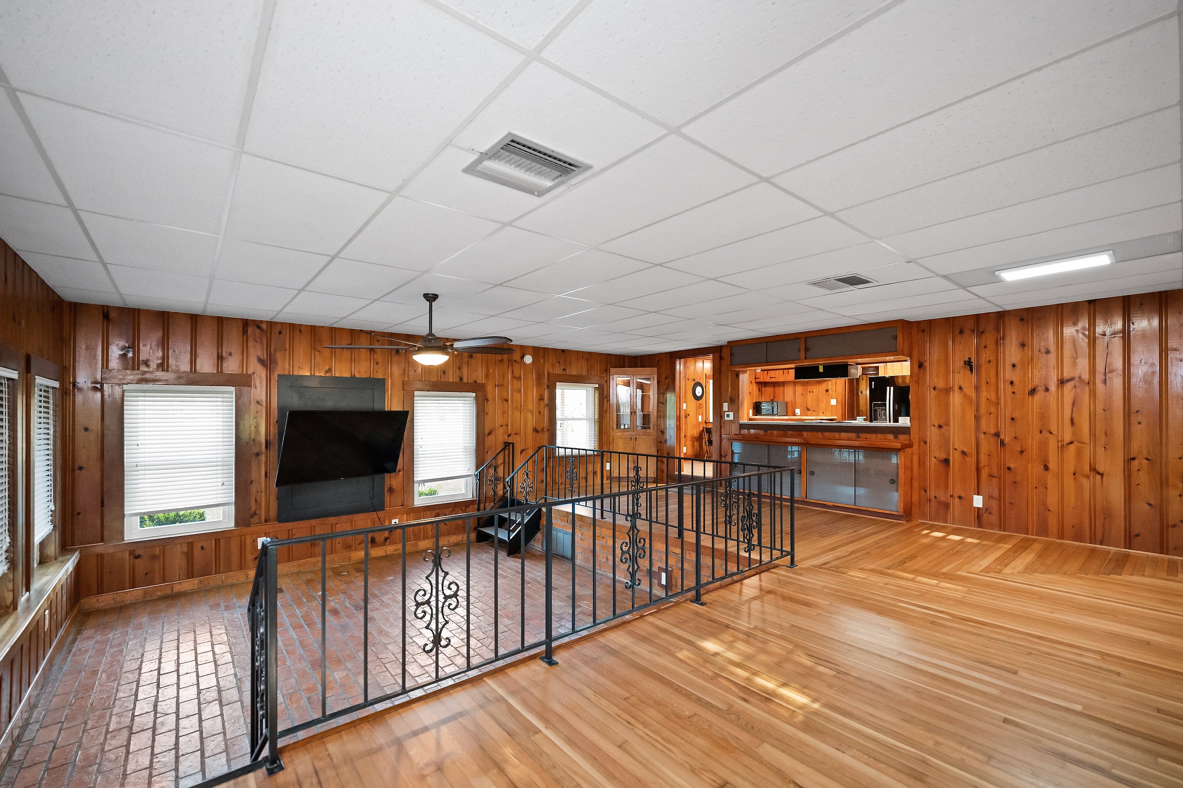 10555 County Road 99